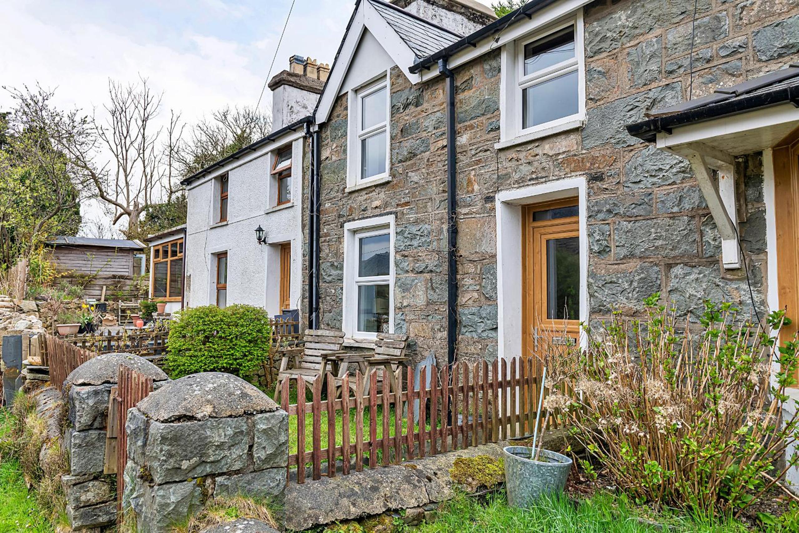 Finest Retreats - Maes Neuadd view 4