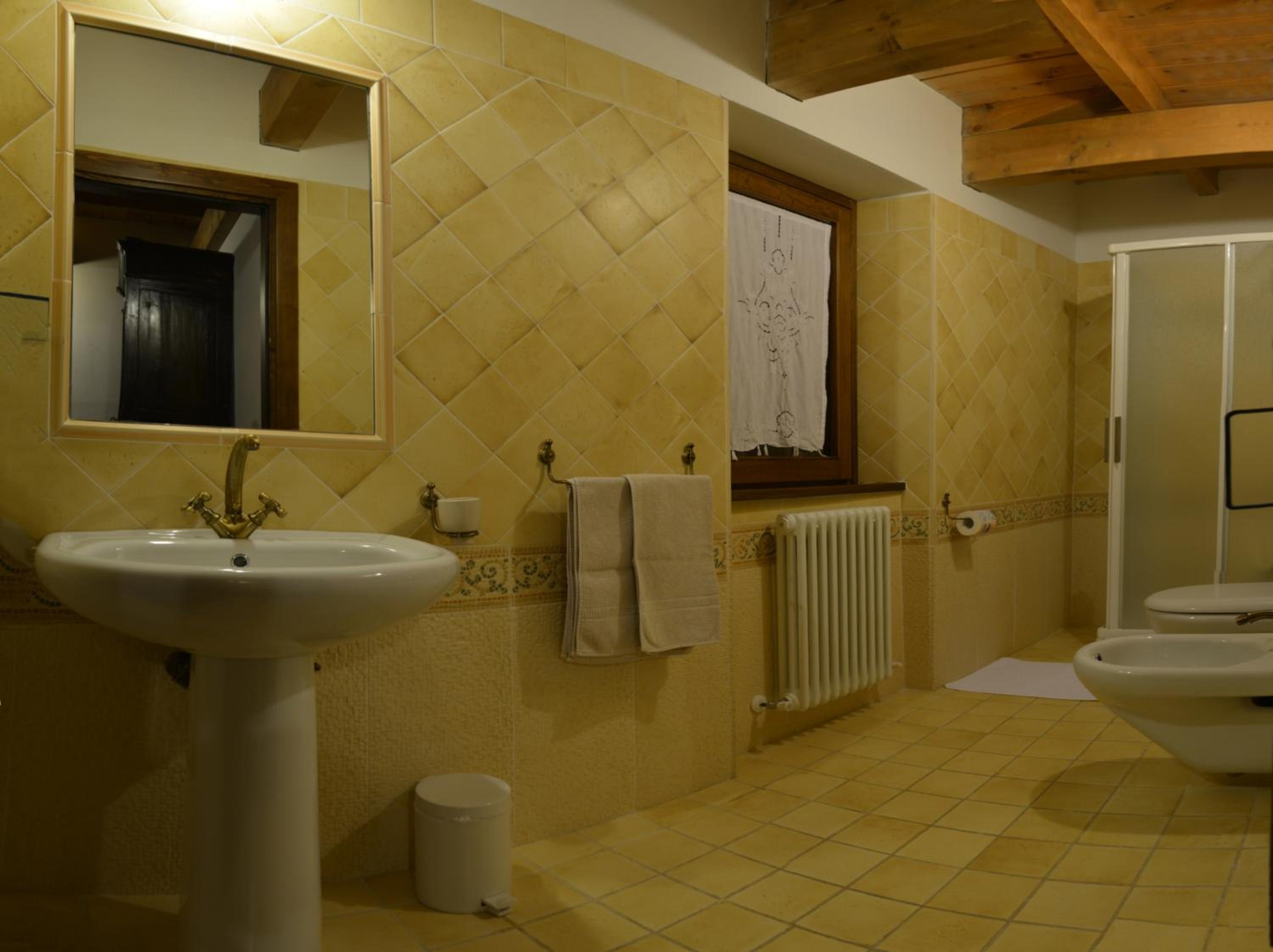 Photo 52