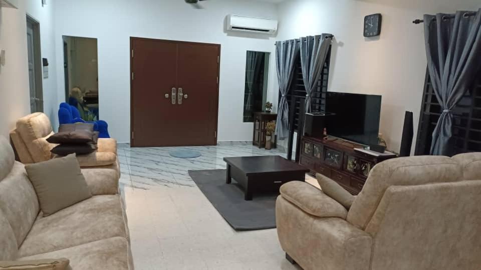 Pantai Dickson Stay 3838 with Private Pool photo 2