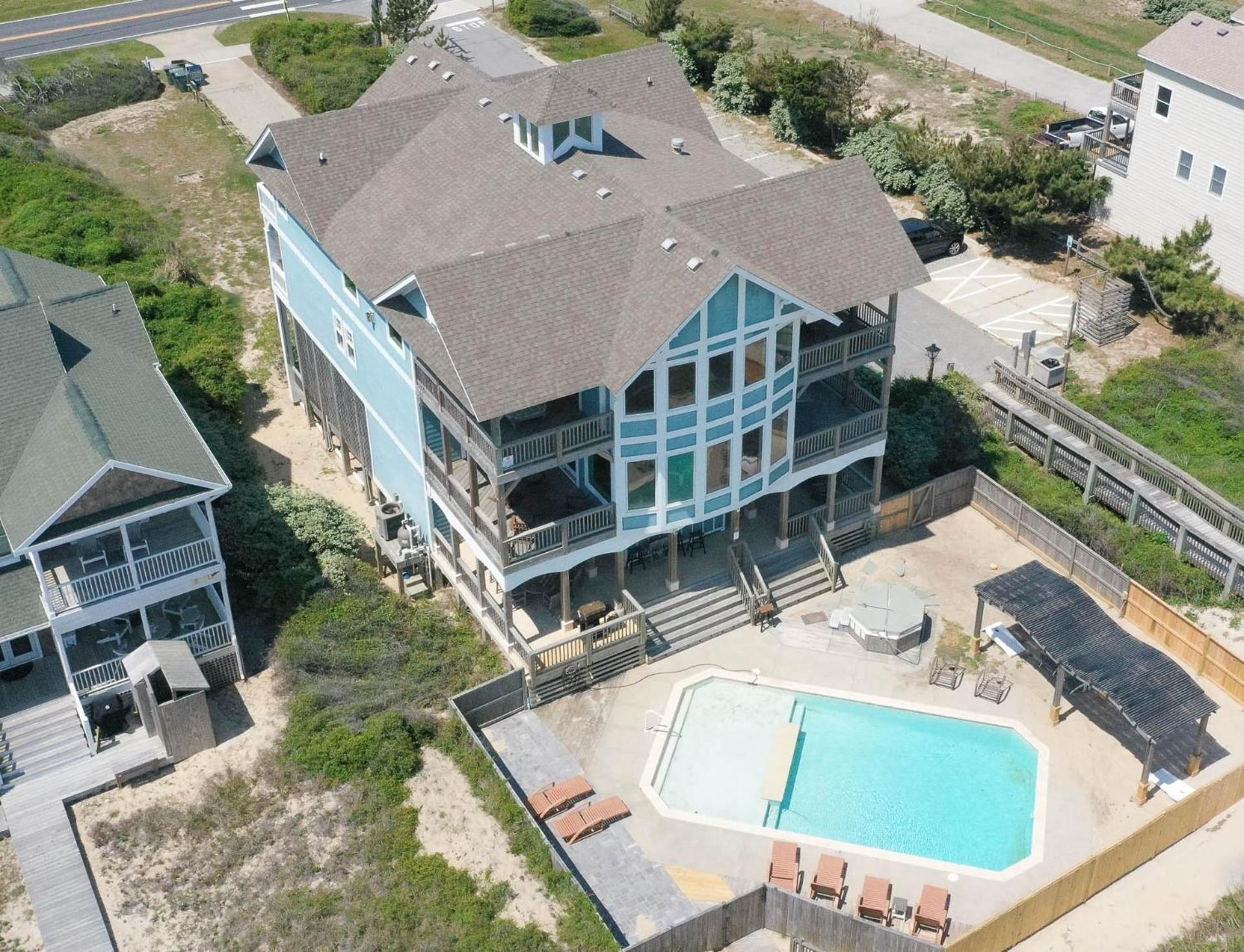 Outside-In - S Nags Head MP 18.5, Luxury Oceanfront, Elevator, Pool, Cabana, Home Theatre, Pets OK