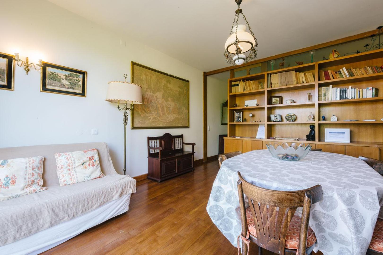 Rent4Rest Estoril Beachfront Apartments
