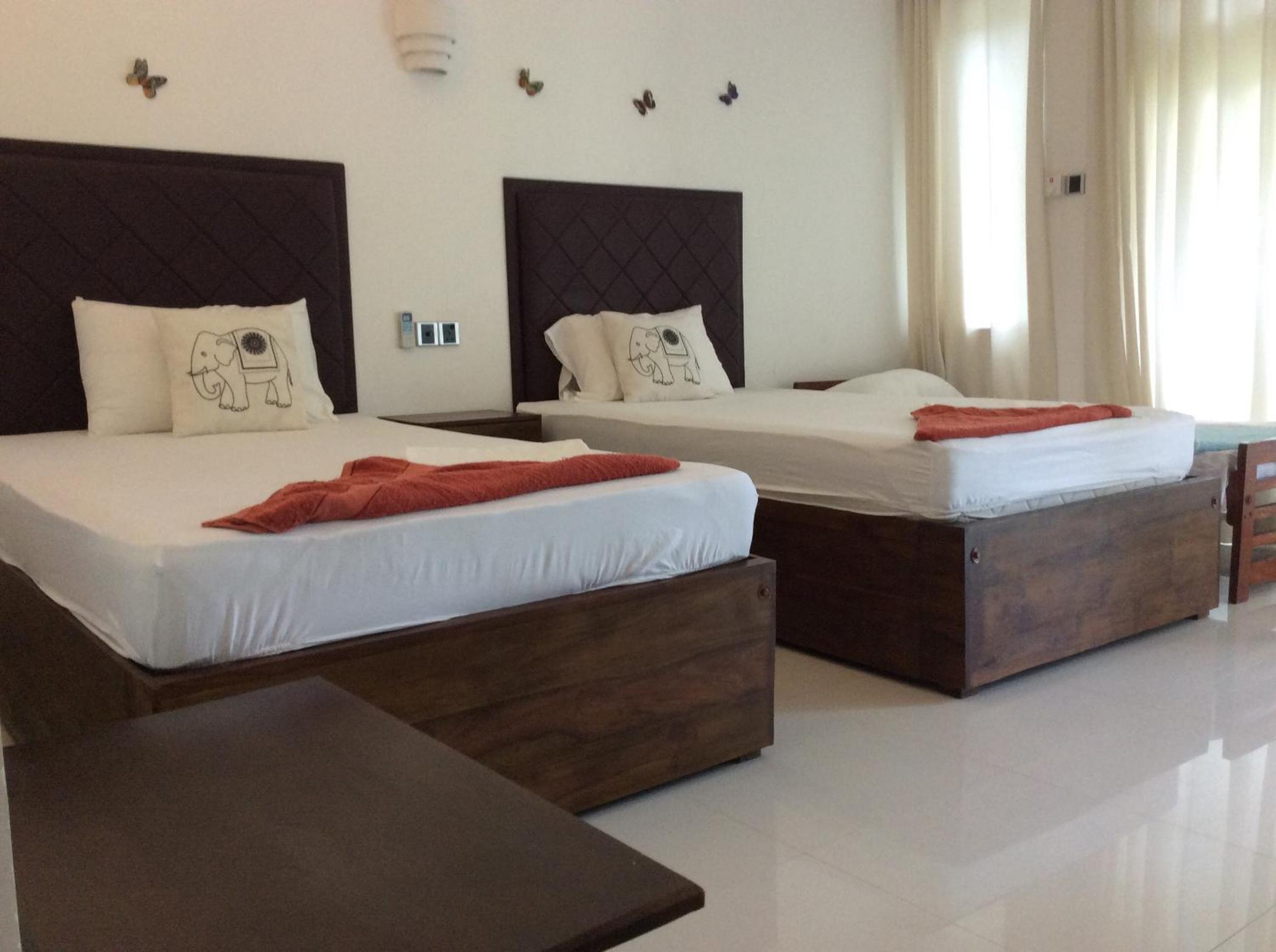 Lemazone Inn view 2