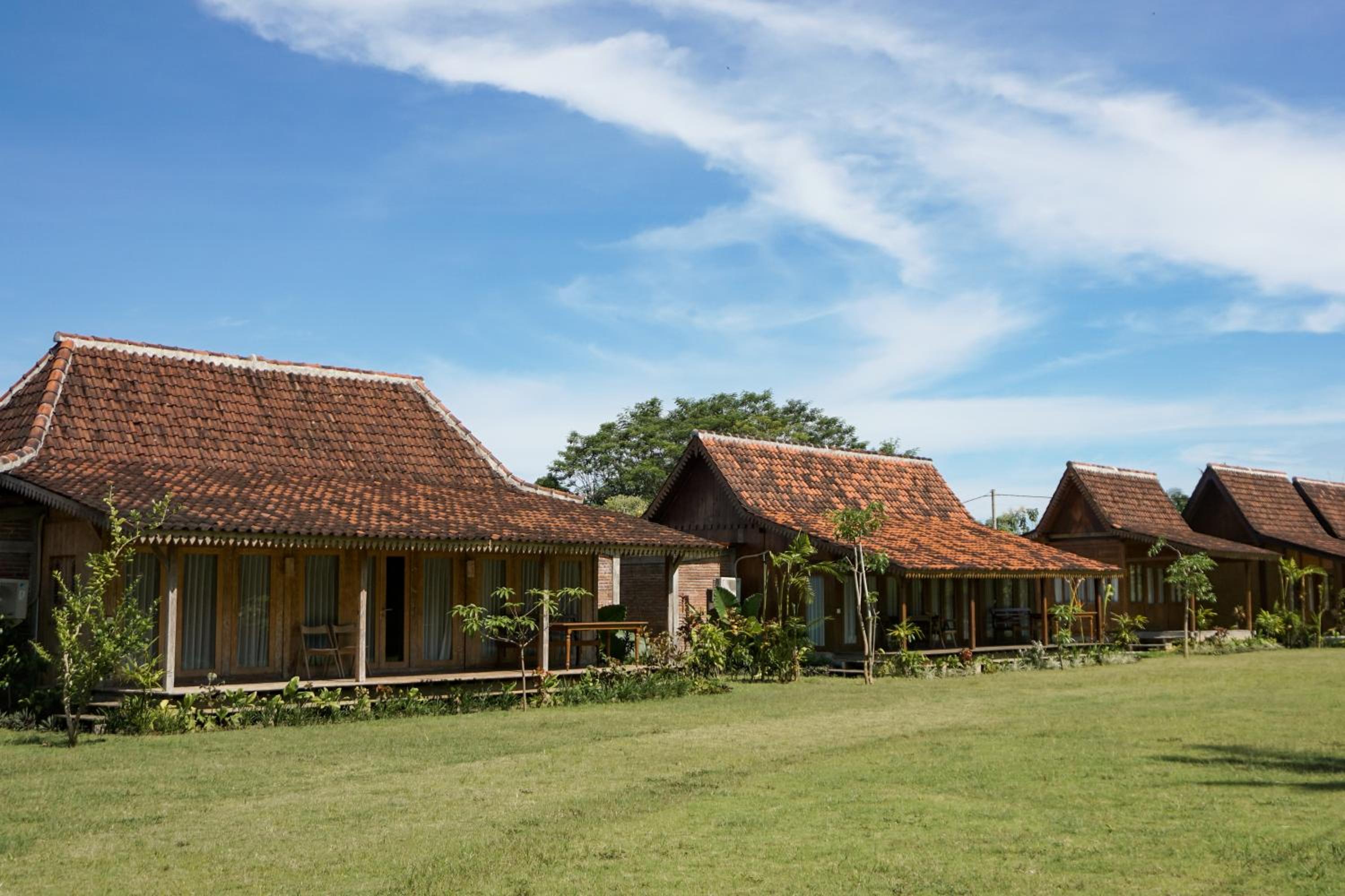 Ijen Estate Resort And Villa view 2