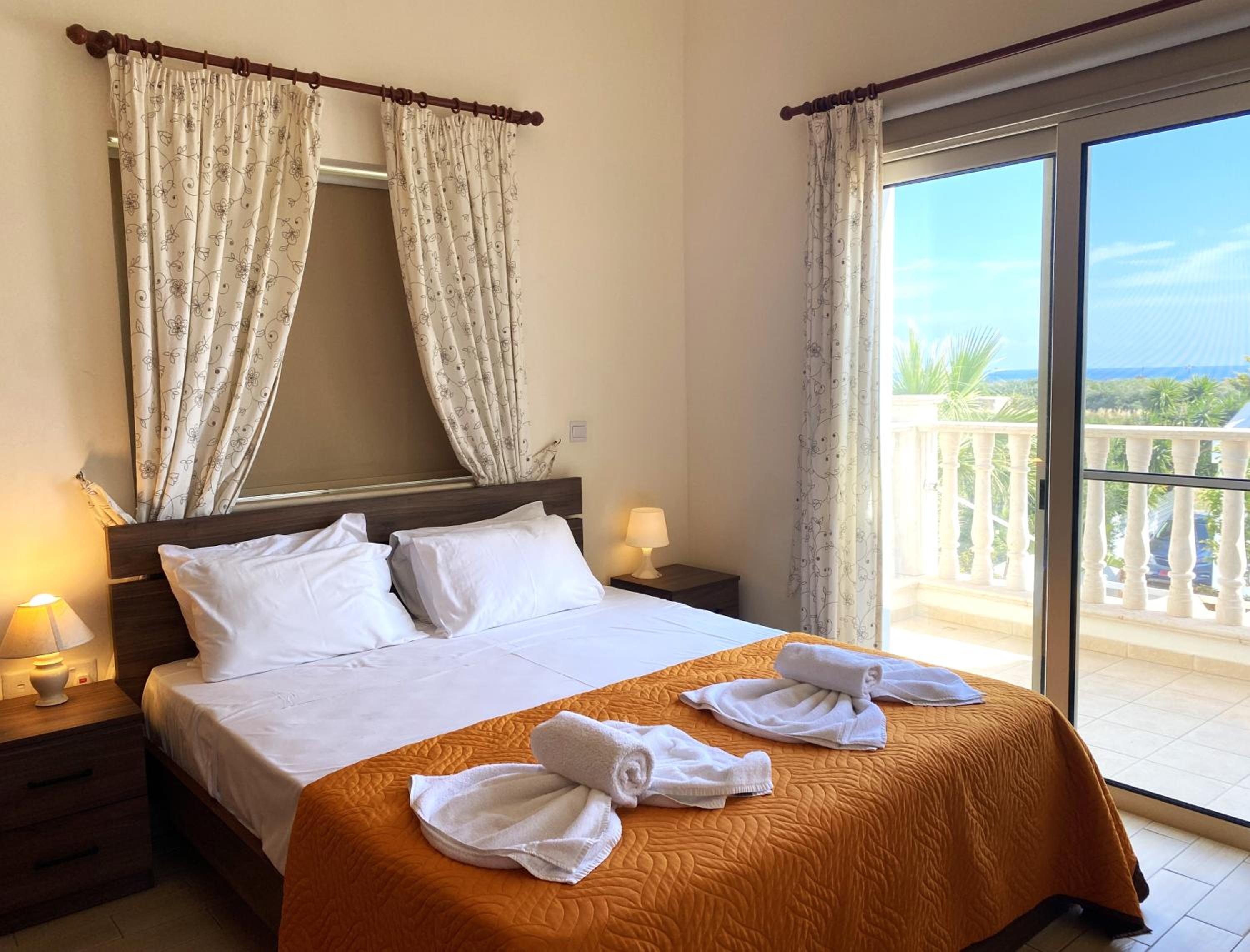 Villas Ithaca Protaras