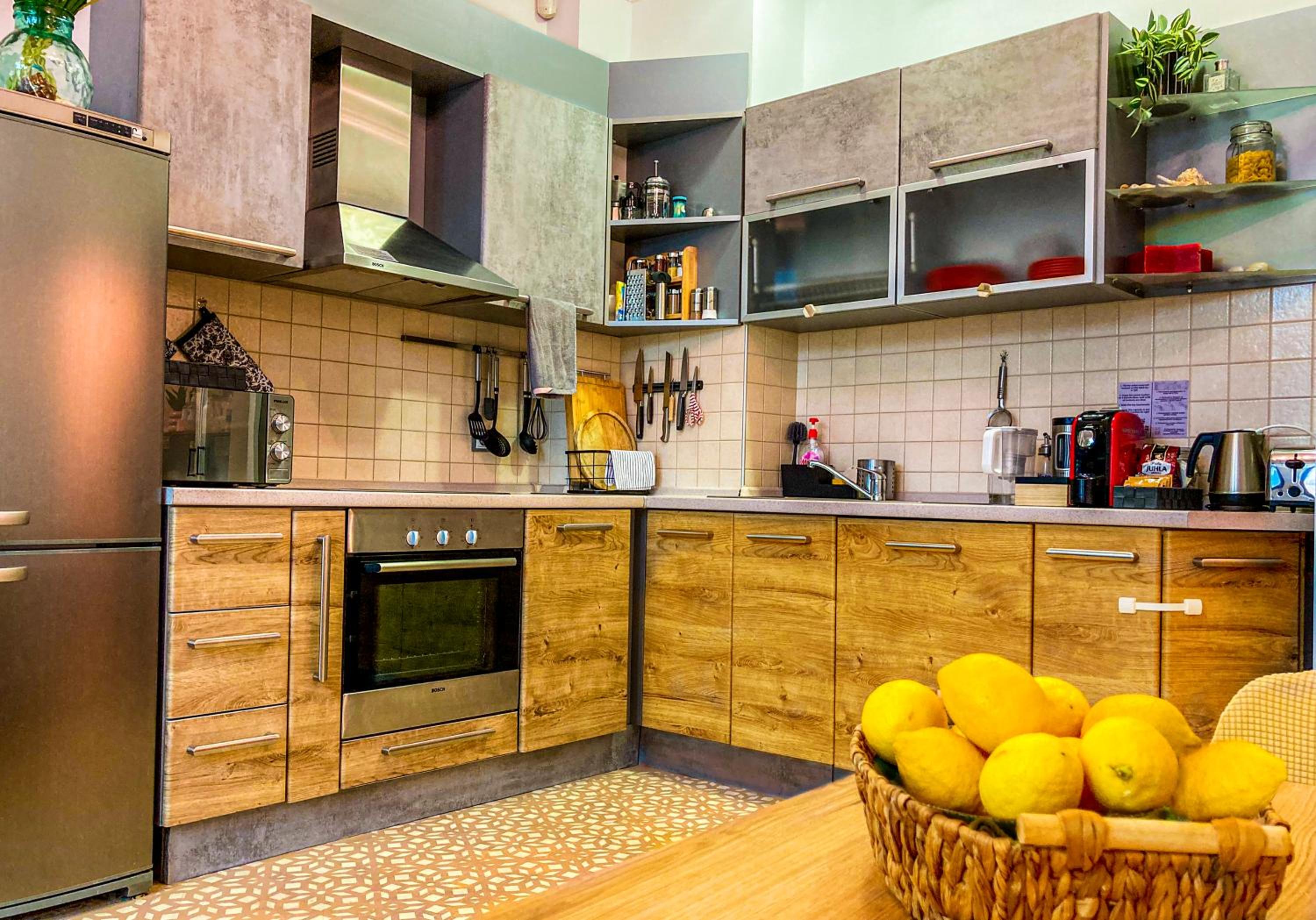 Two Bedroom Apartment - Alexandrovska - Top Location - Central Bus, Train and Marine Stations, next to Sea Garden and Beach