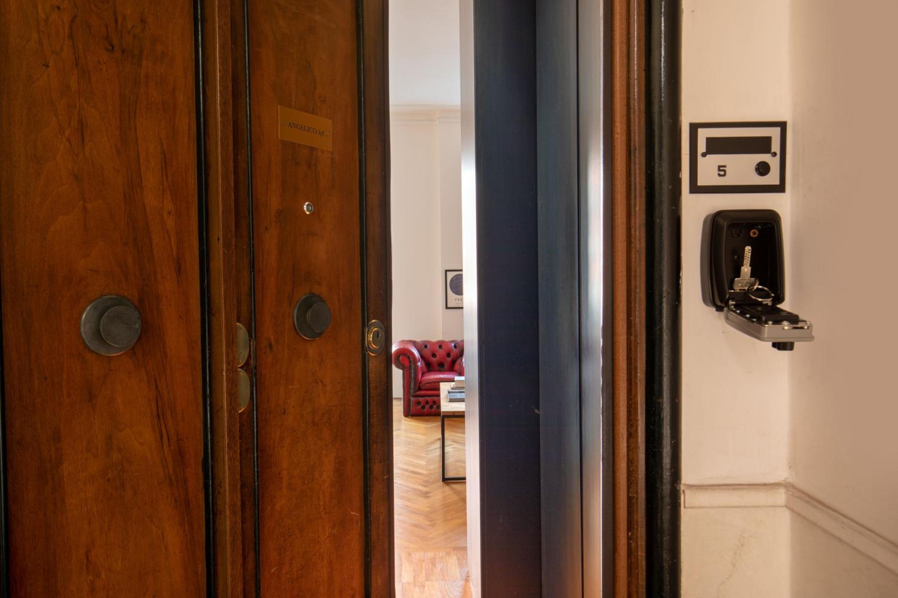 Wonderful 1 bedroom apartament in the city center