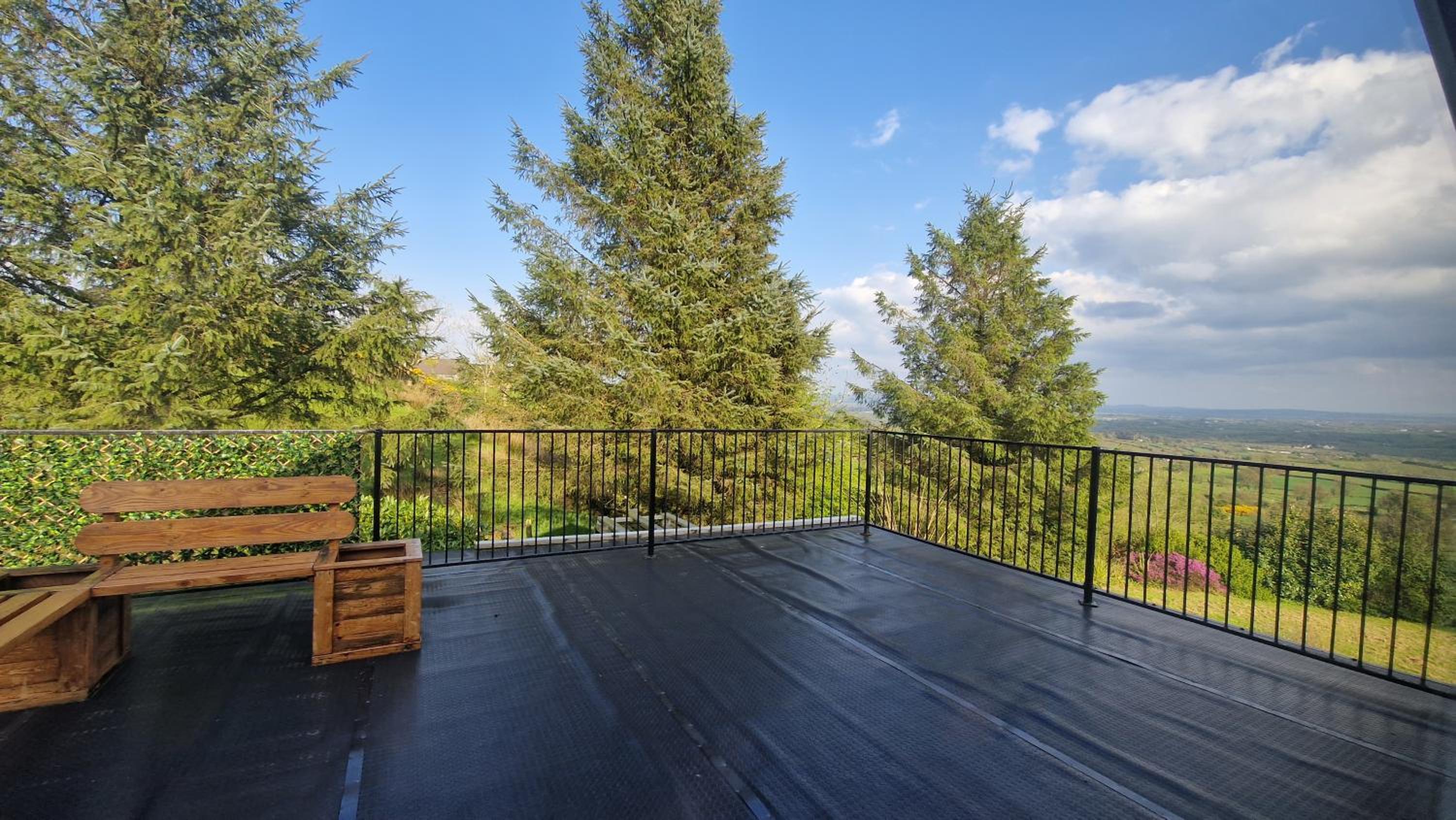 Goldenhill Guesthouse