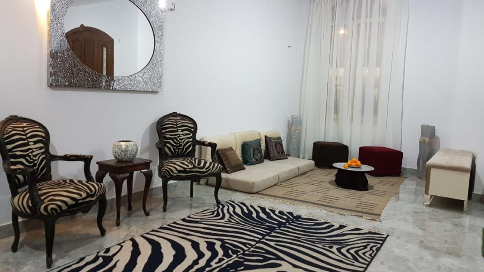 Beautiful semi villa with private entrance in Sheikh Zayed- villa queen