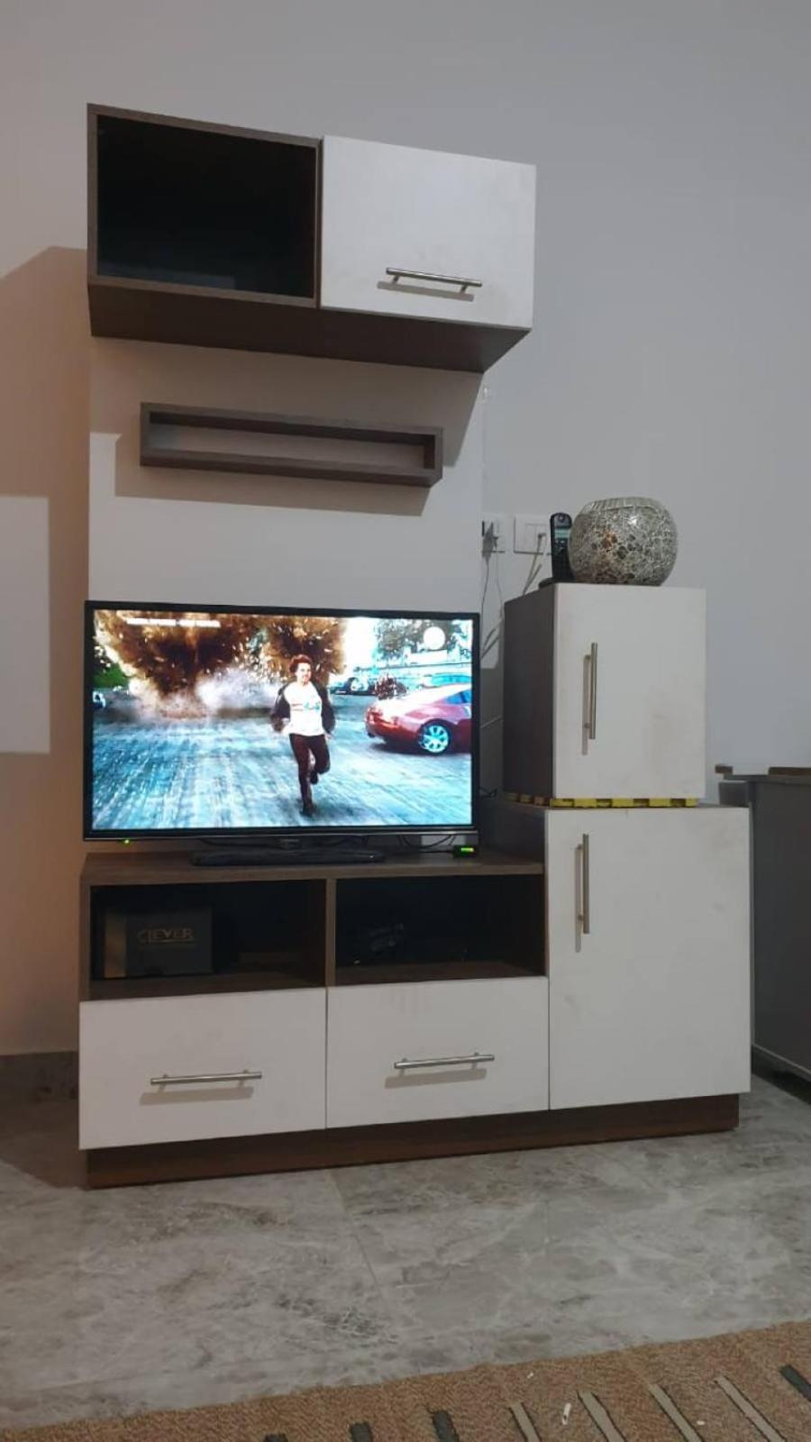 Beautiful semi villa with private entrance in Sheikh Zayed- villa queen