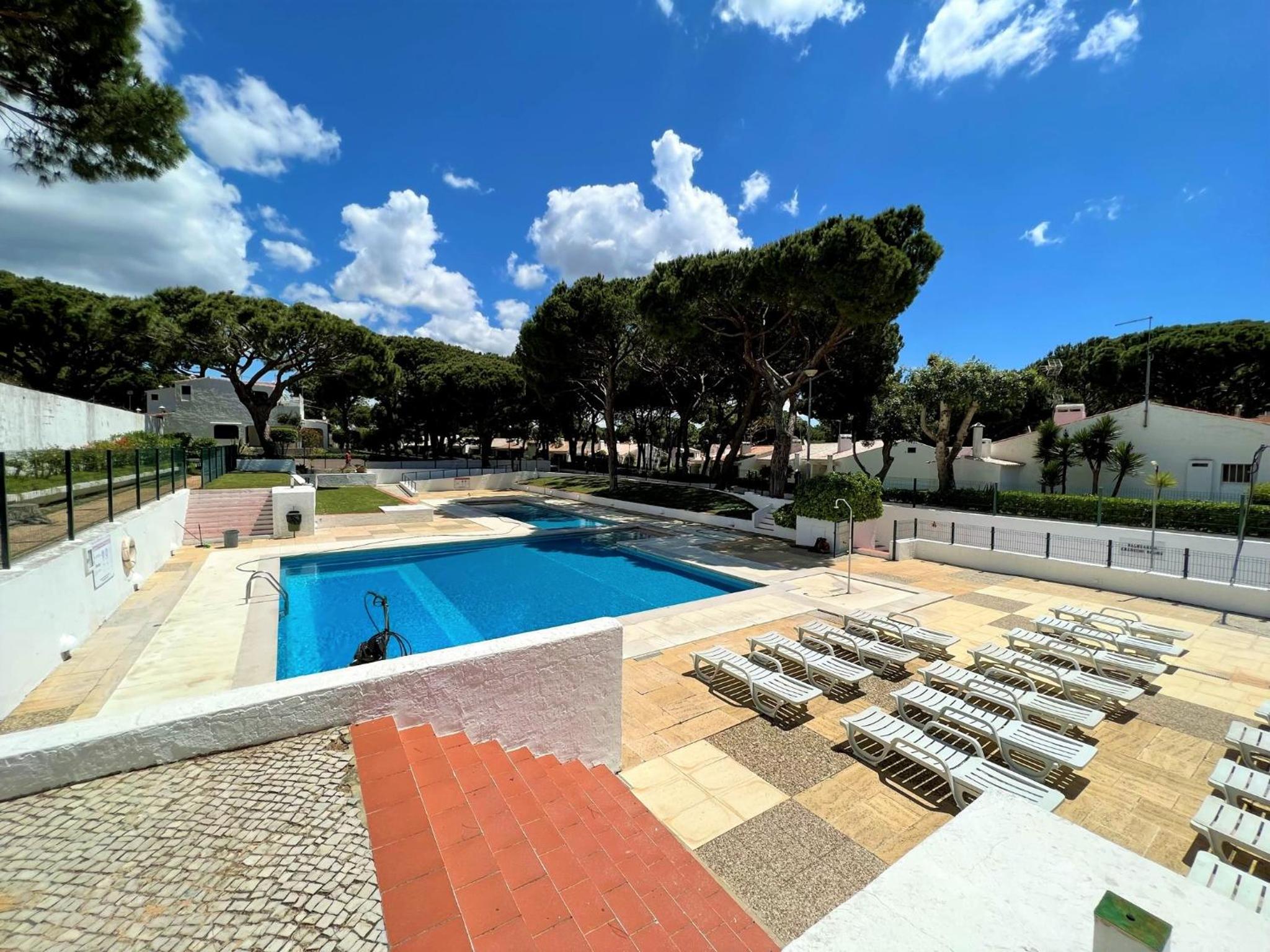 Albufeira Açoteias Studio 2 With Pool by Homing view 4