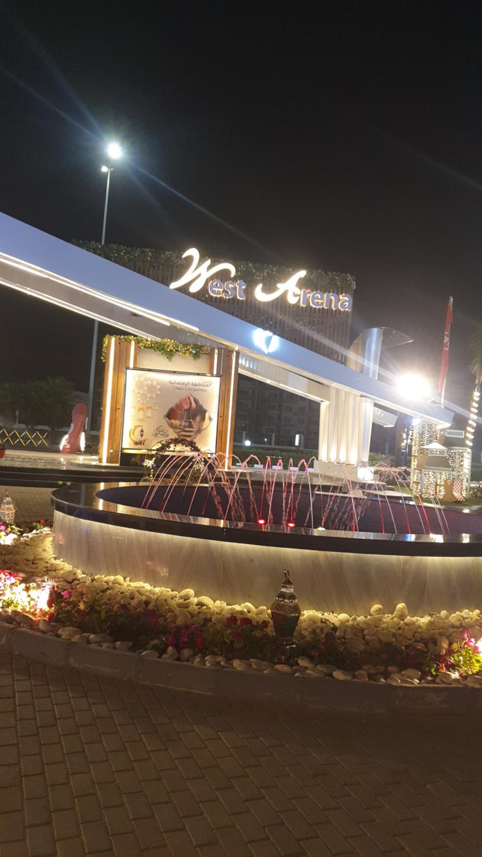 Beautiful semi villa with private entrance in Sheikh Zayed- villa queen