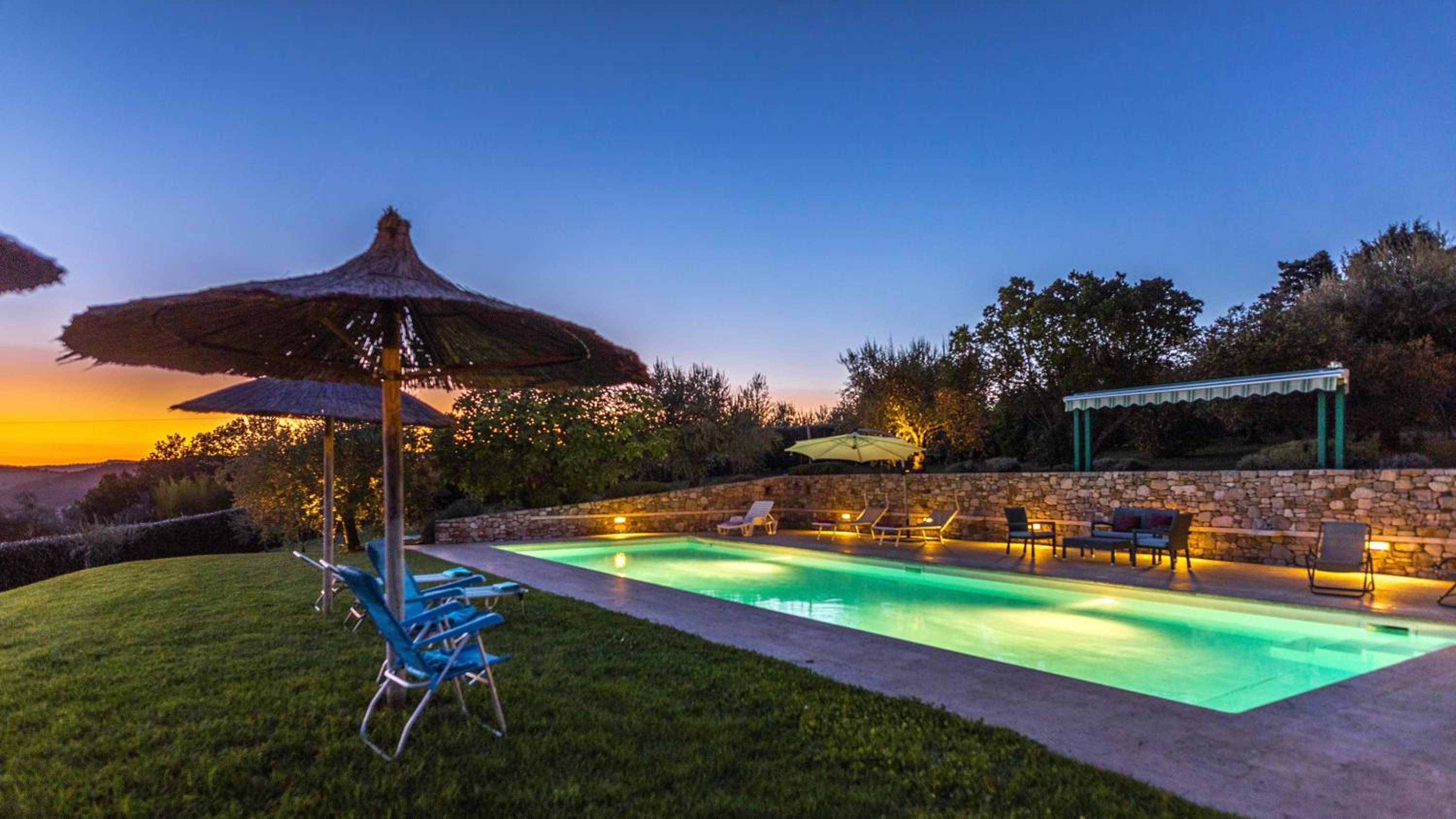Villa Le Logge 12, Emma Villas view 2