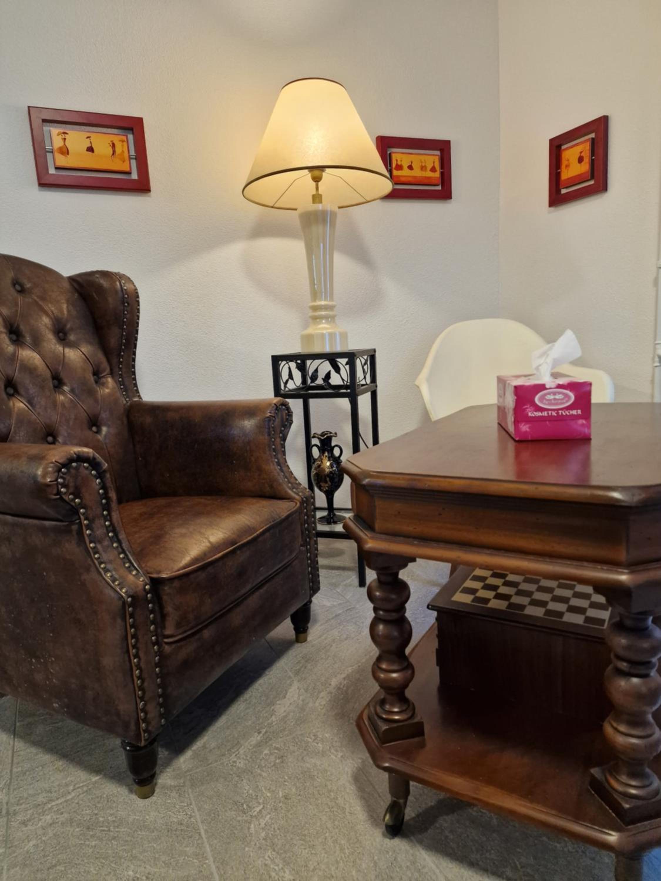 Bastis Luxury Studios Central