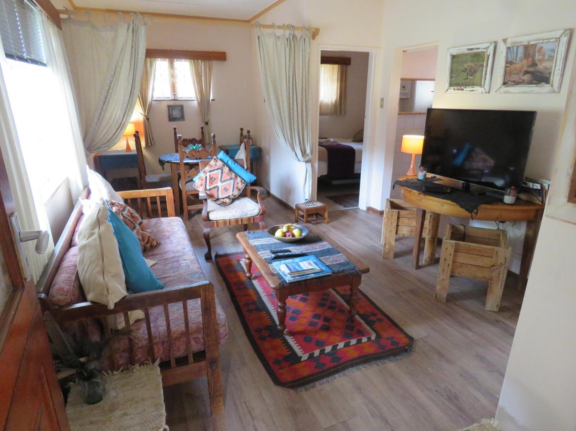 Alpaca Self Catering Cottage Kleinmond view 2