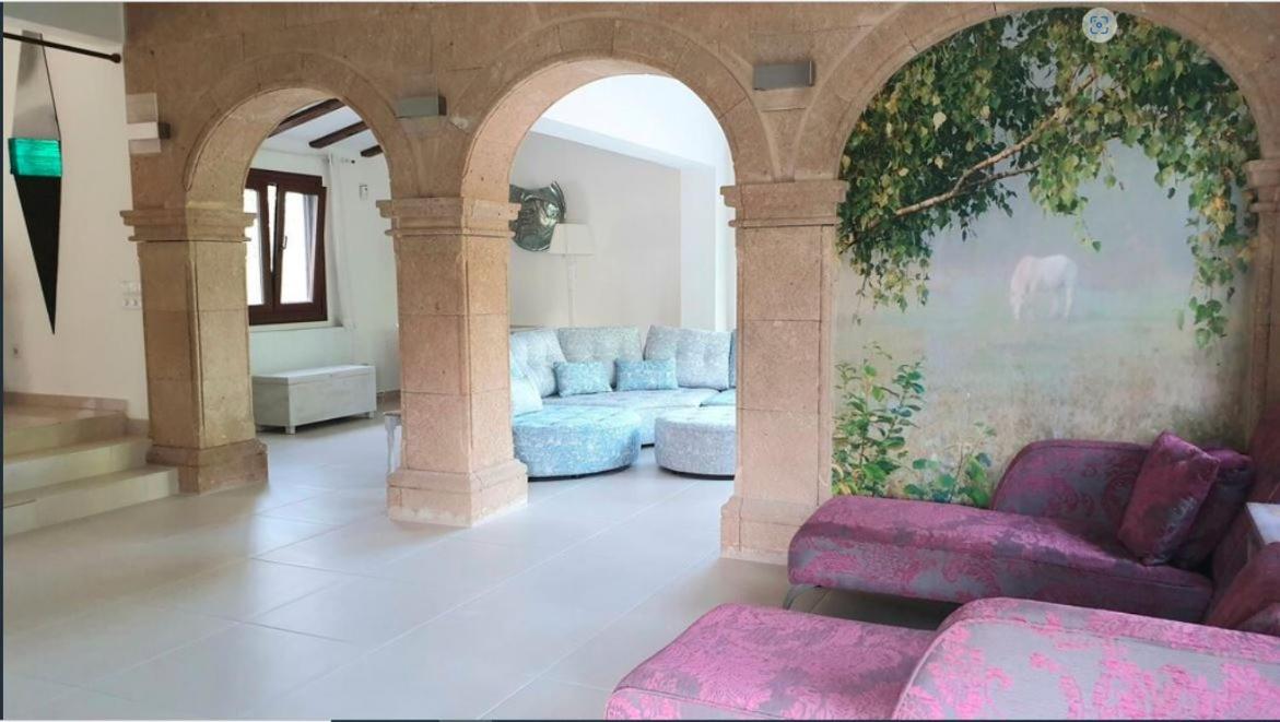 lounge