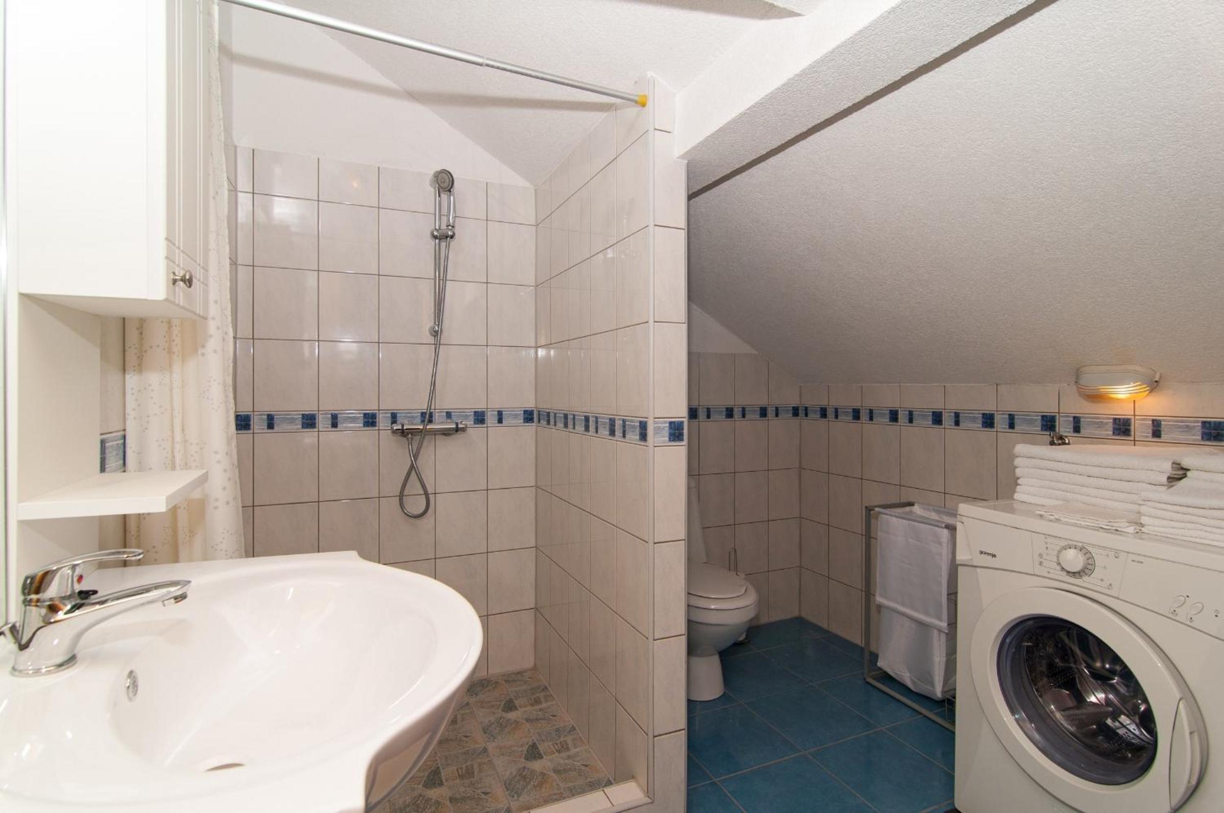 Apartments Corana