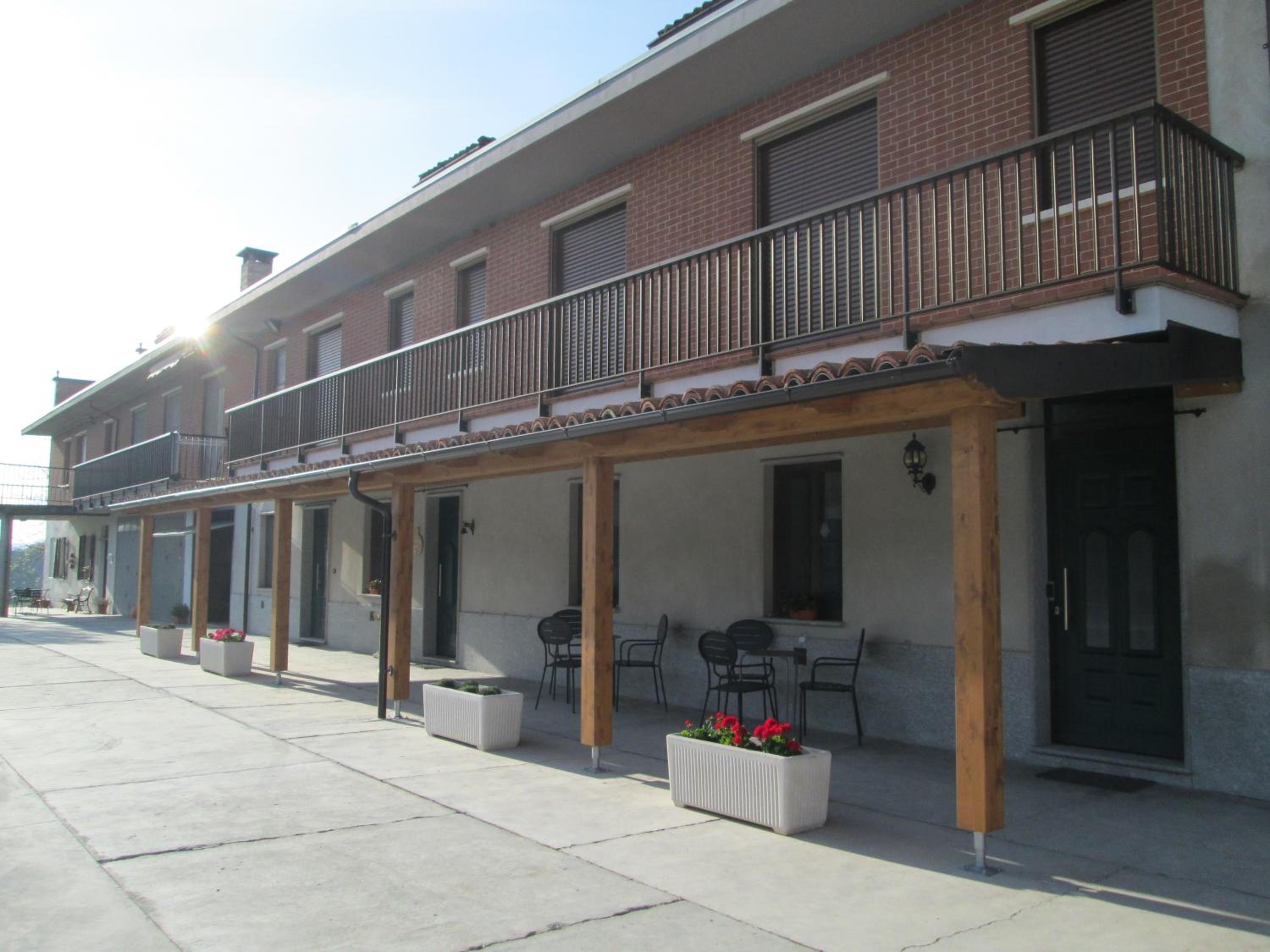 Cascina Longoria view 5
