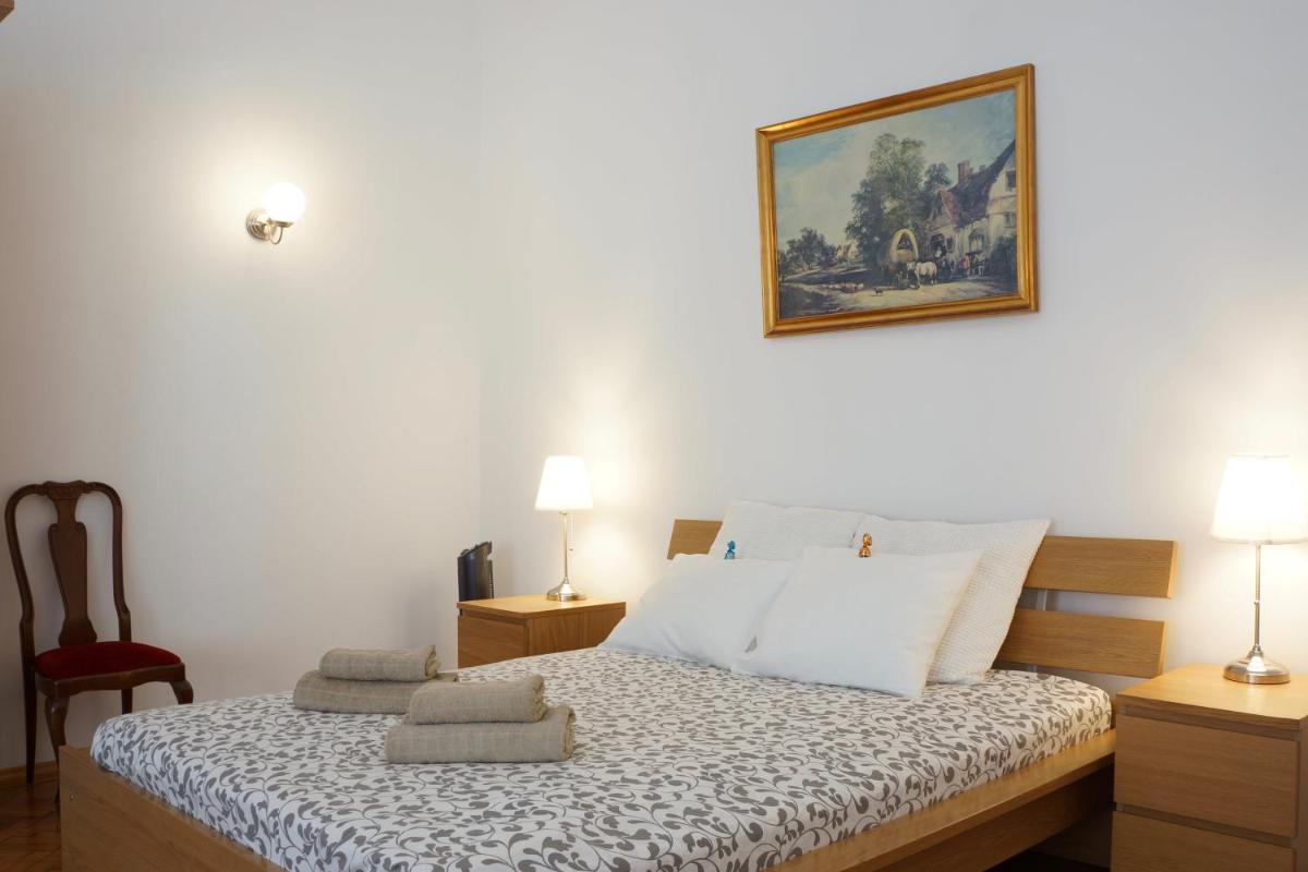 VAZQUEZ home City center confortable flat view 5