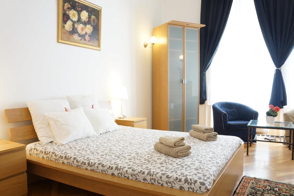 VAZQUEZ home City center confortable flat view 2