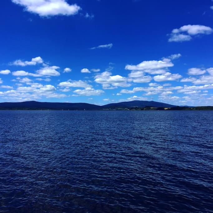 Apartmán s terasou a výhledem na jezero Lipno