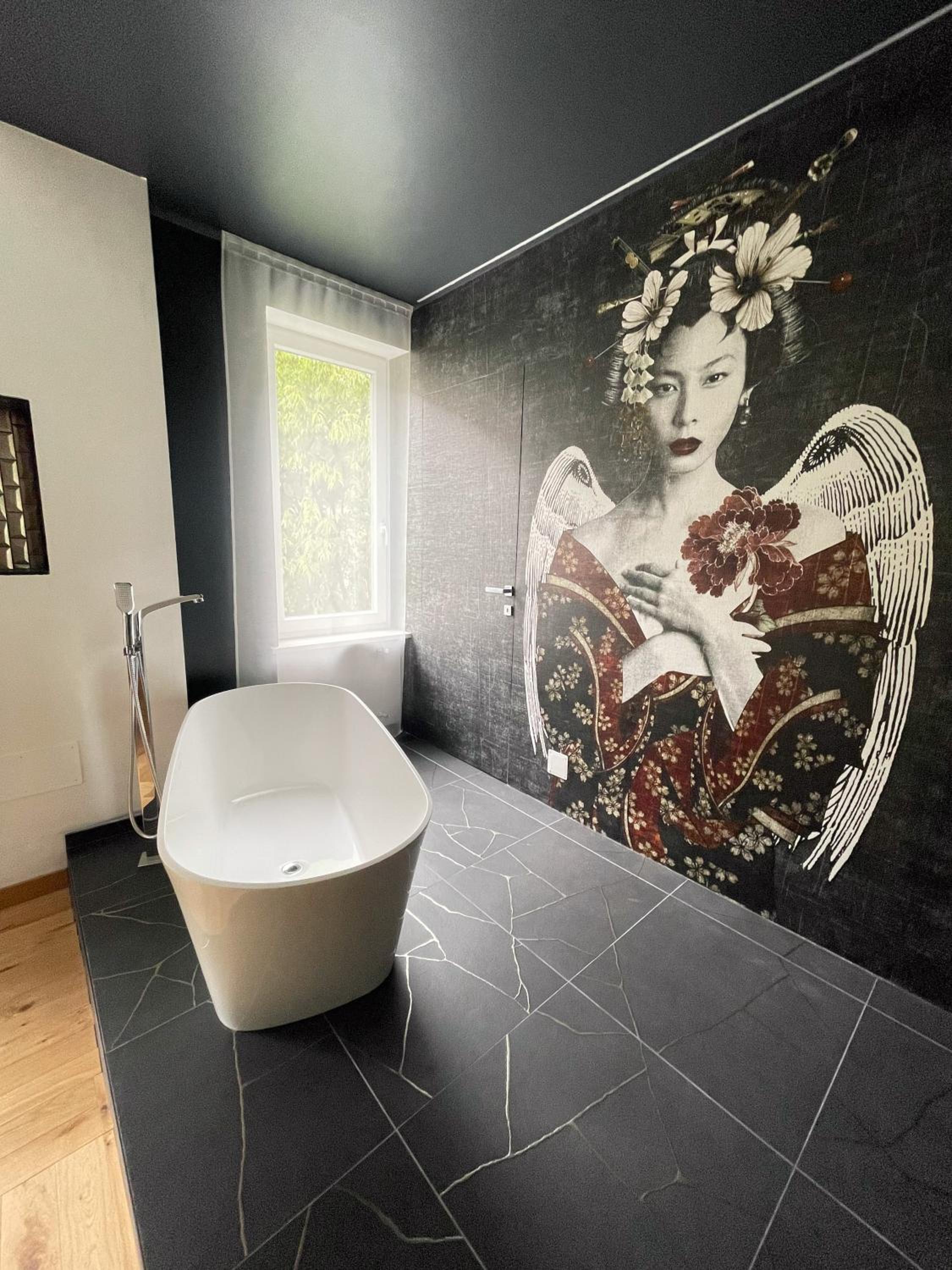 The Lion's Den BnB - Image 3