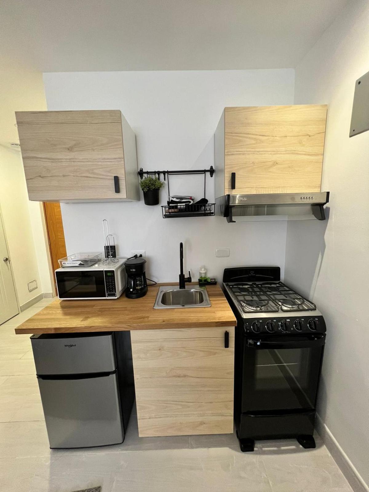 Suites By SalcedO