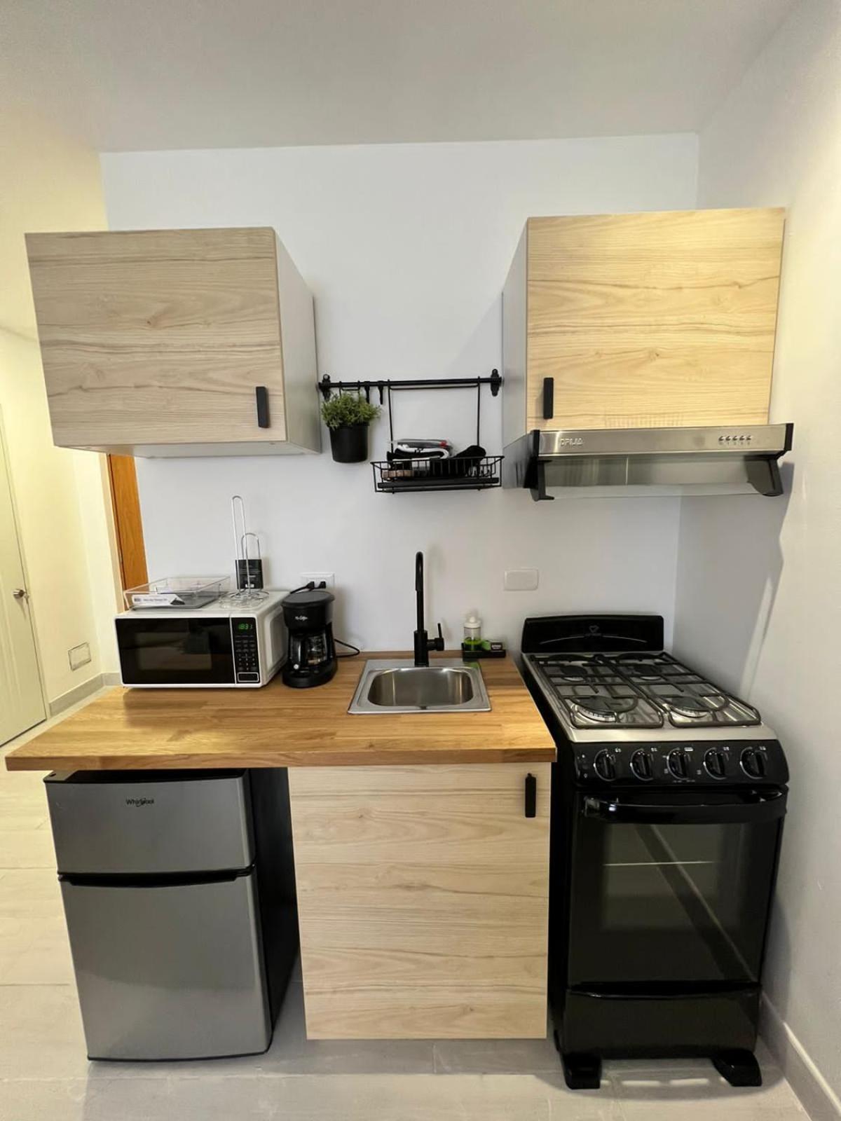 Suites By SalcedO