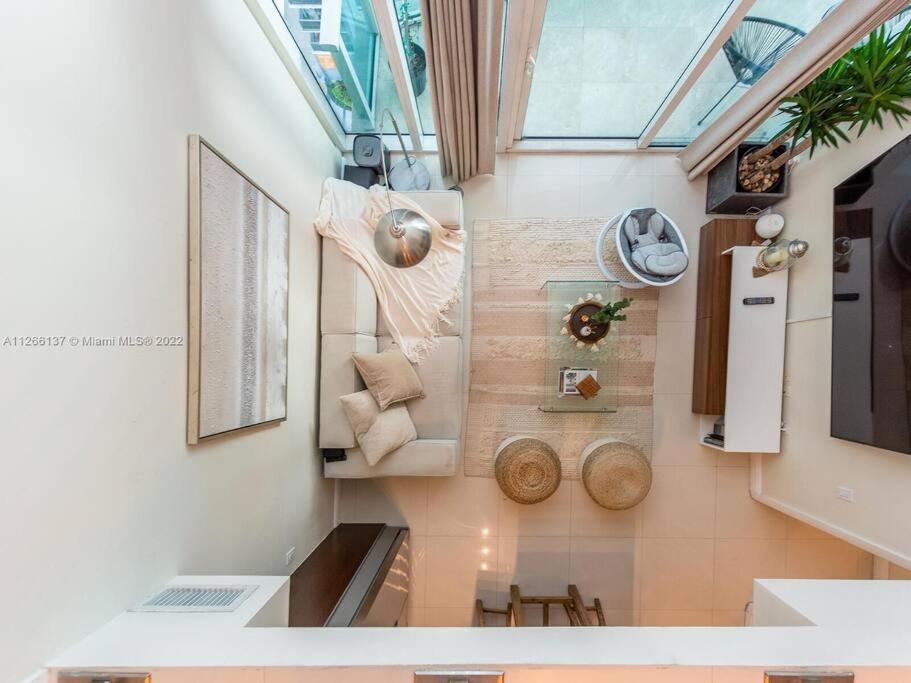 Beautiful Brickell Loft with Free Parking