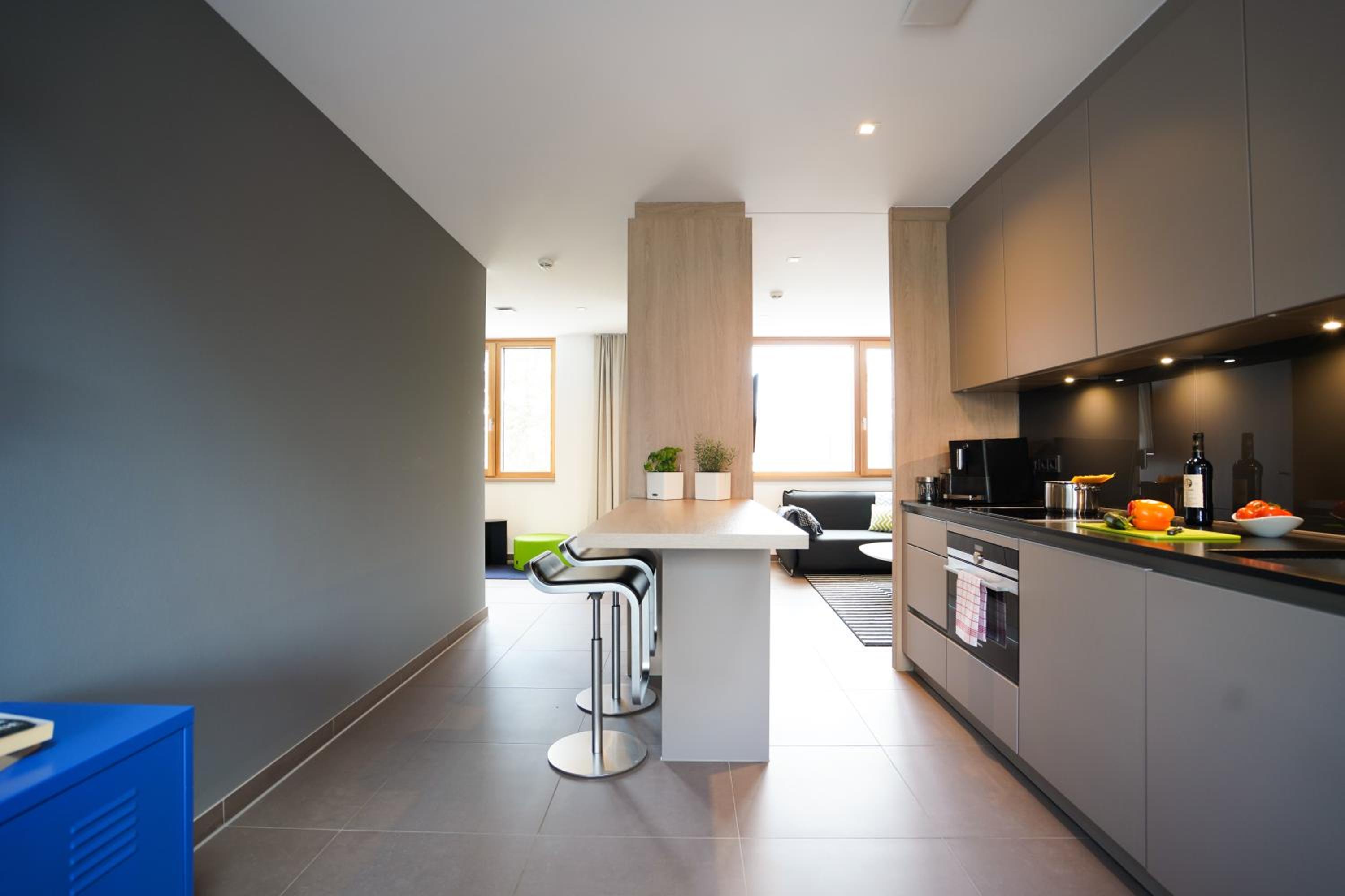 Max Lodging Serviced Apartments