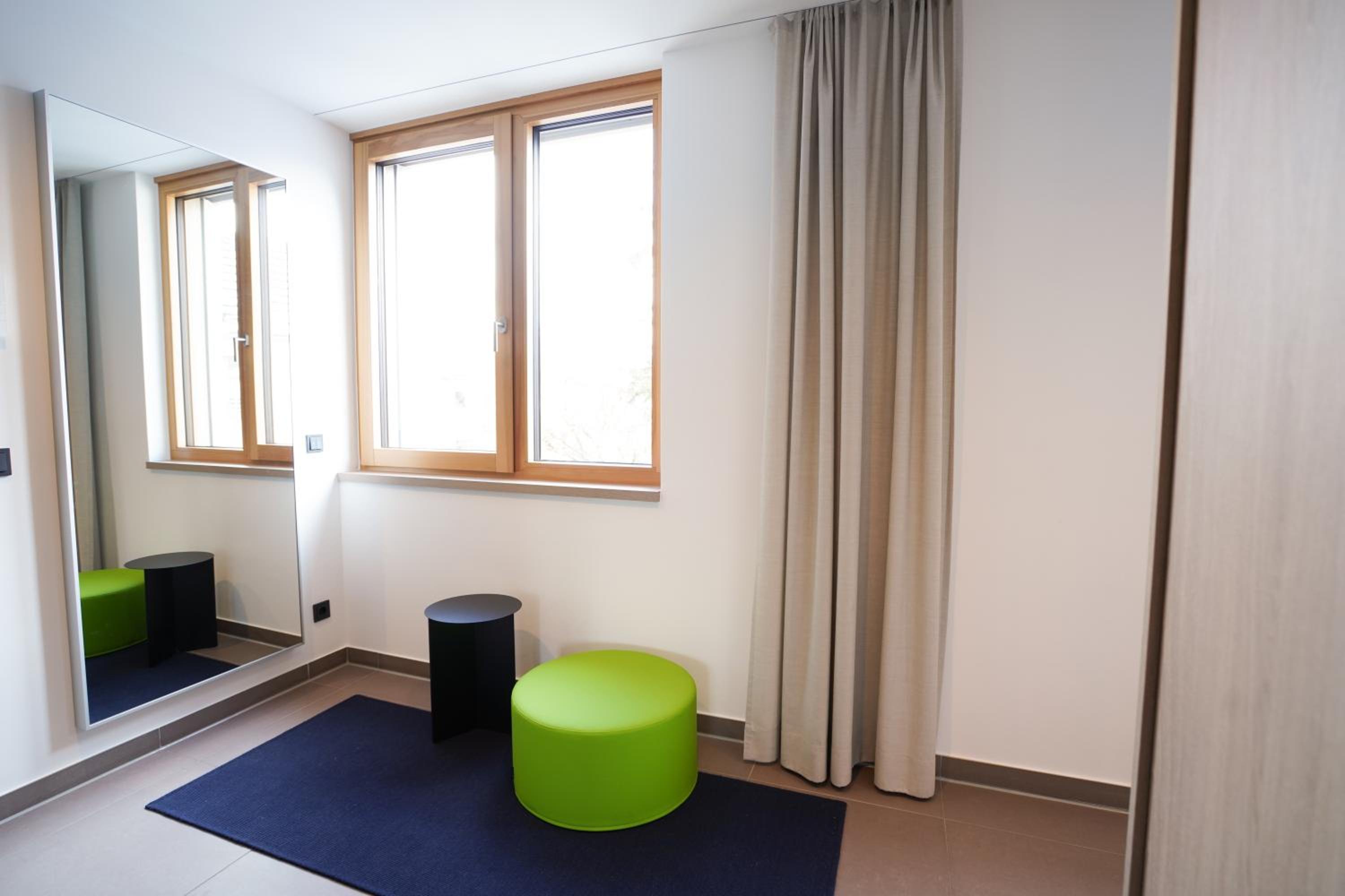 Max Lodging Serviced Apartments