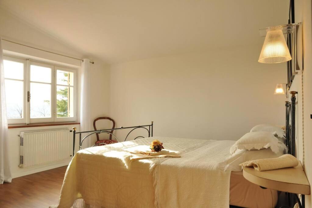 Villa Collina Del Sole 12 Pax by VILLASRETREATS view 4