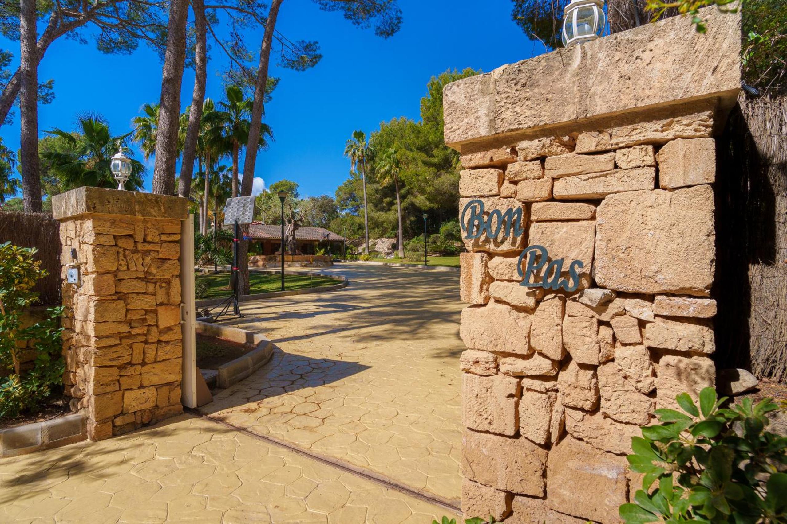 G104 Bon Pas by Mallorca Villa Selection