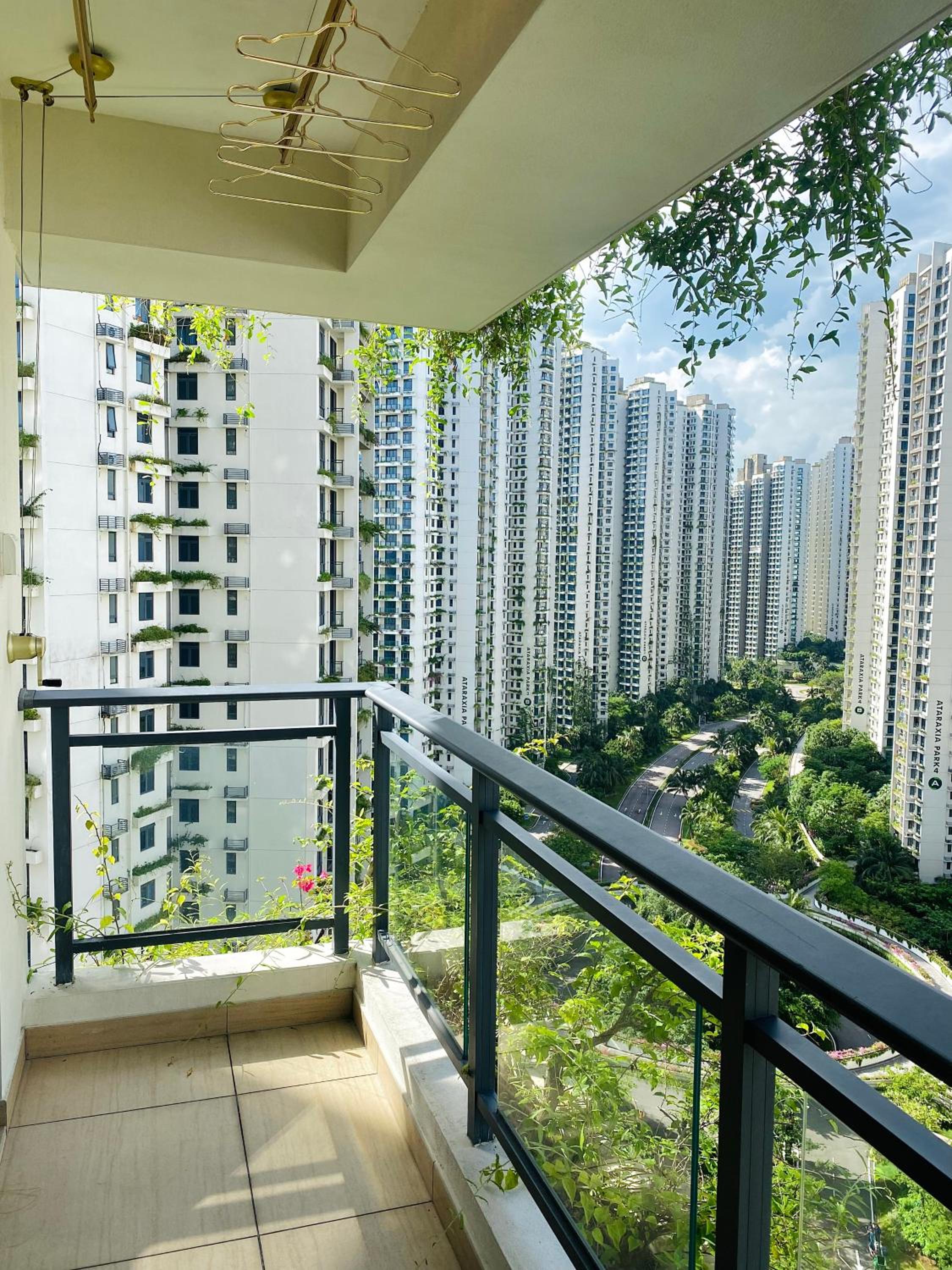 Sea&CityView 2-bedroom Fully Furnished Apartment Forest City #freeWIFI photo 3