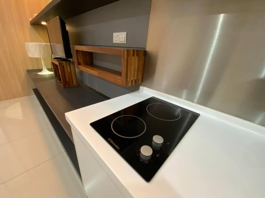 Cozy Twin Galaxy Studio Netflix 4 Pax JB City