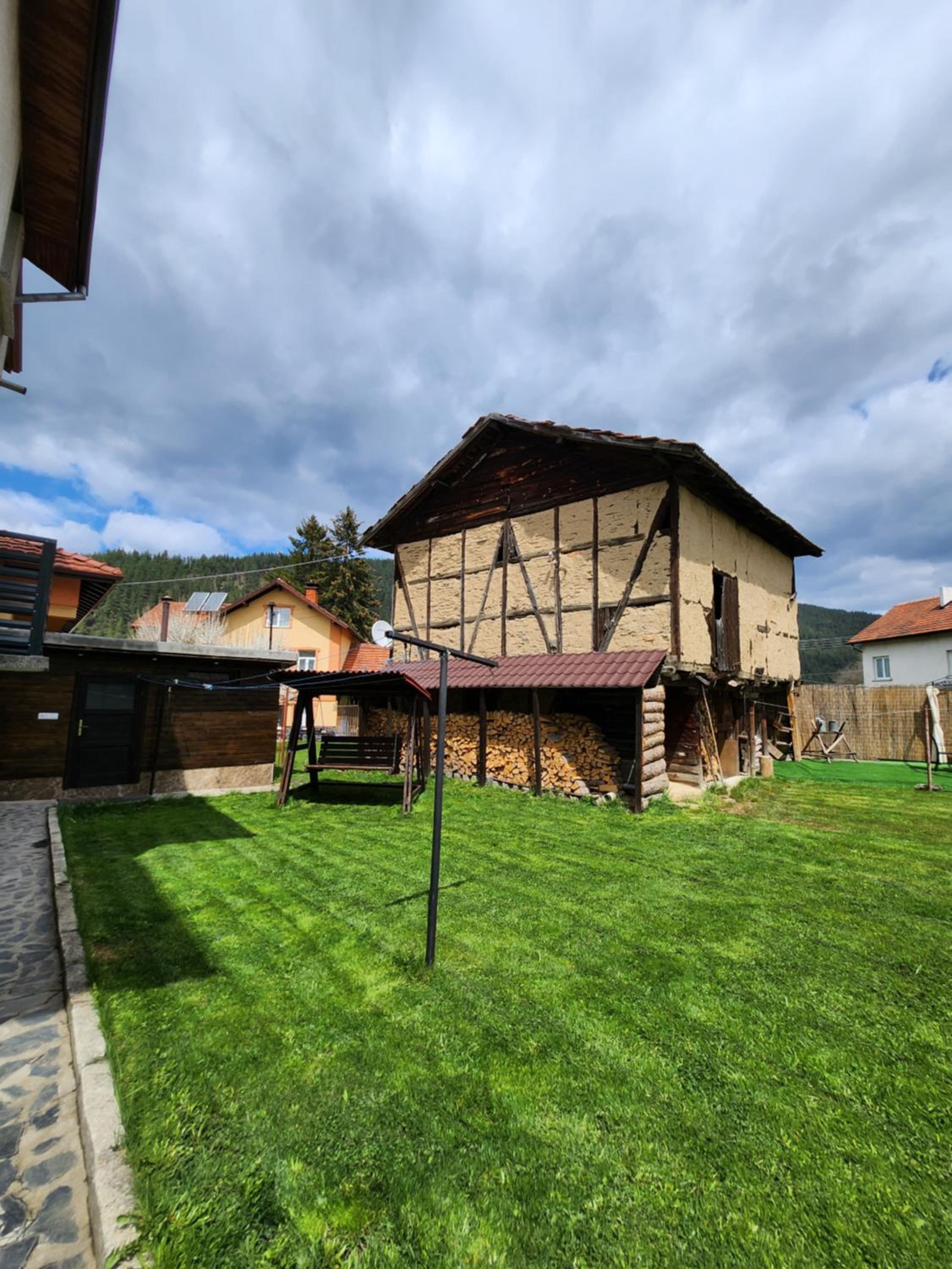 Bulgarane House