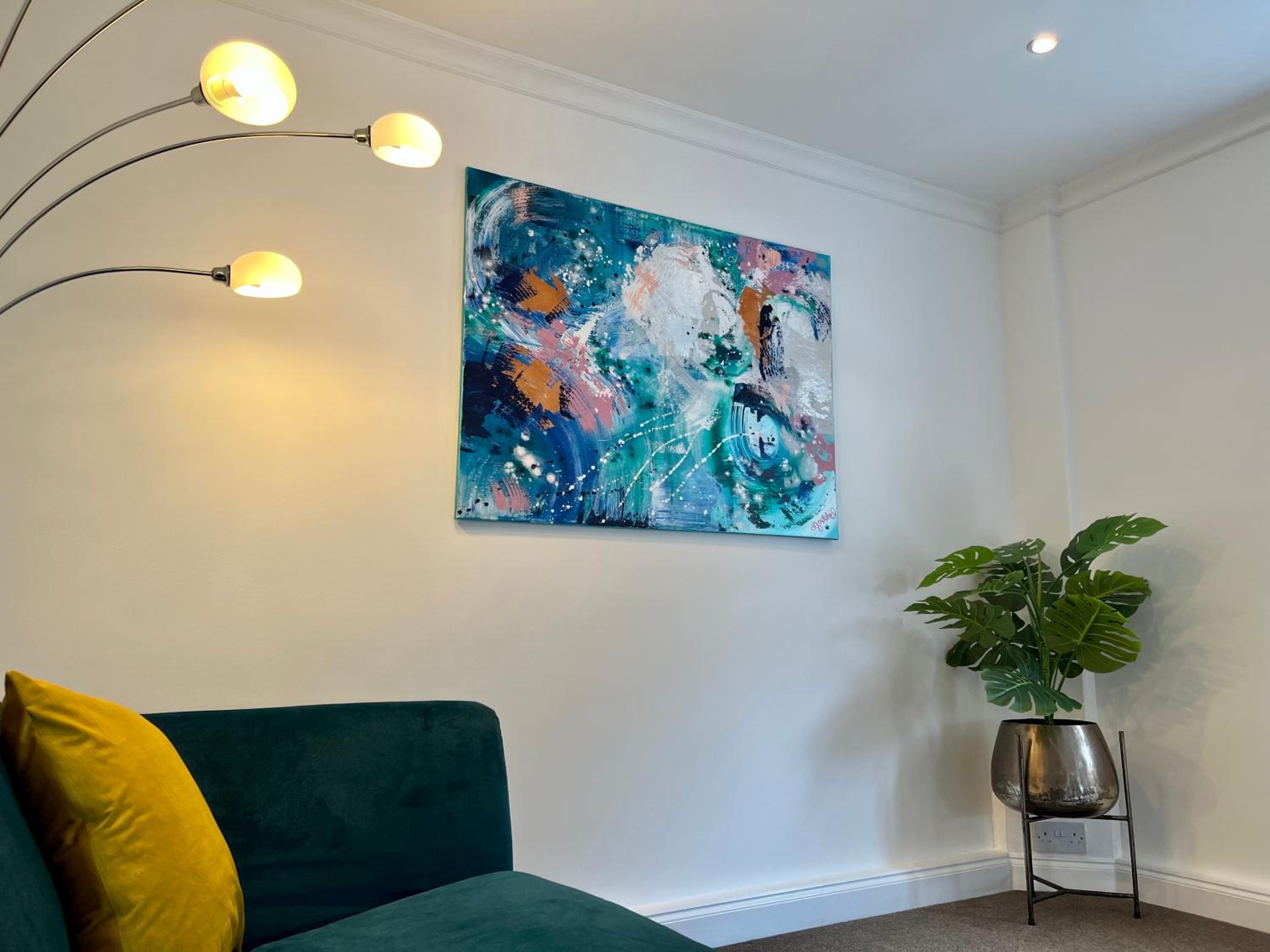The Apartment, Bridge House view 5