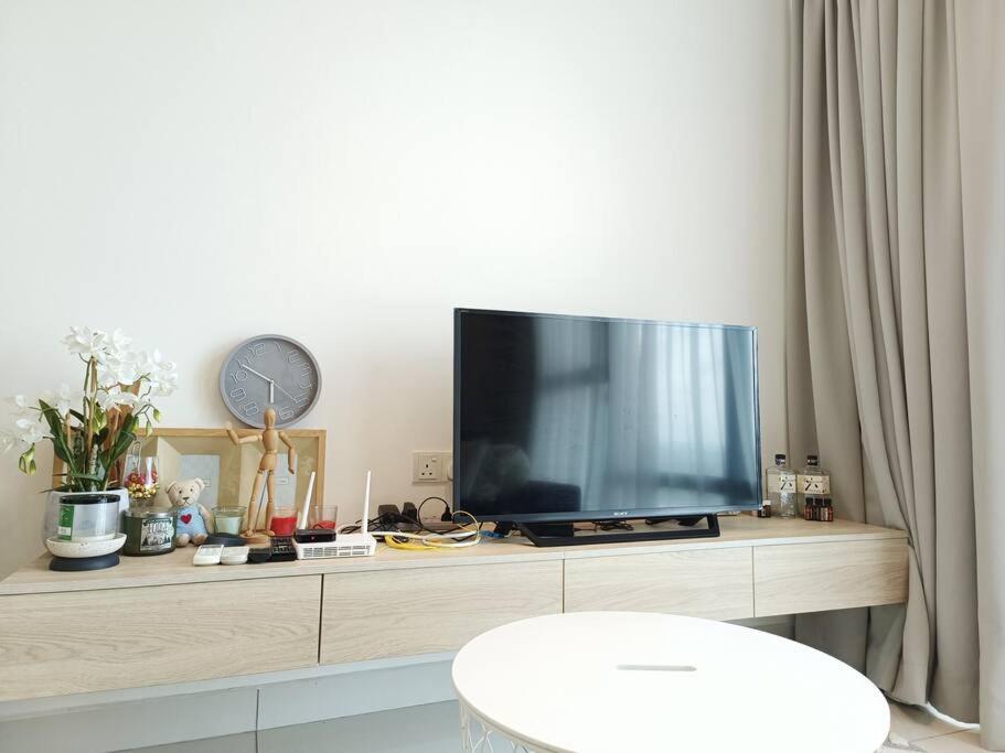 High Floor Cozy Southkey Mosaic Netflix 4Pax
