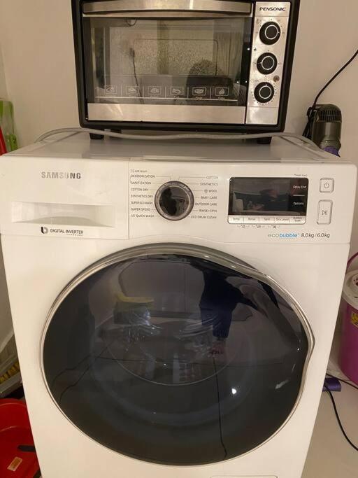High Floor Cozy Southkey Mosaic Netflix 4Pax