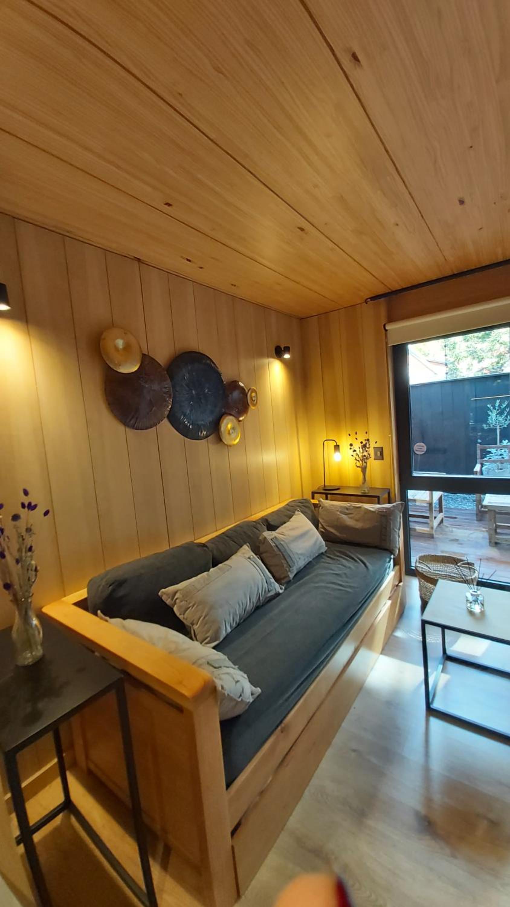 Hermoso departamento 2 ambientes con amplio jardin en el centro de SMA. 6V5