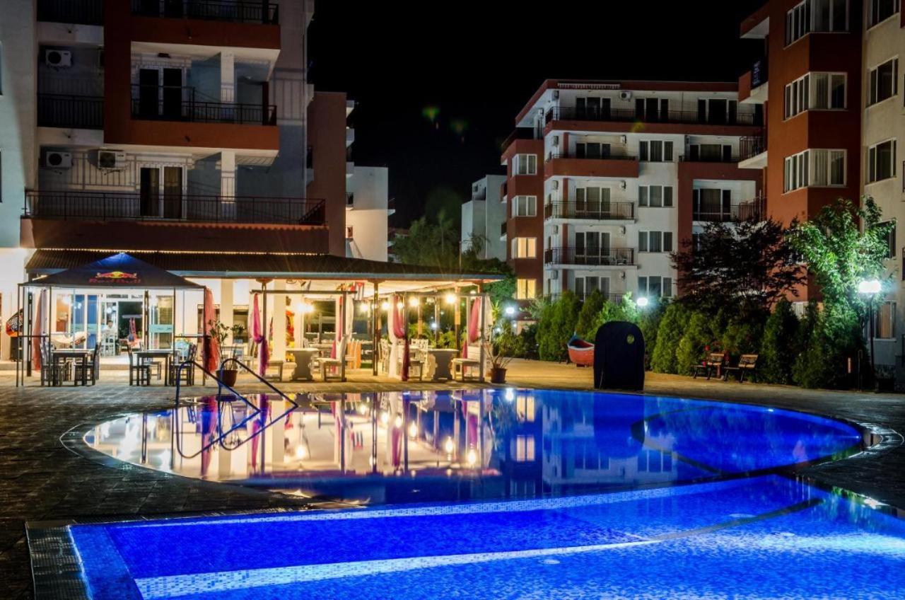 Beautiful apartment right by the sea, Sveti Vlas