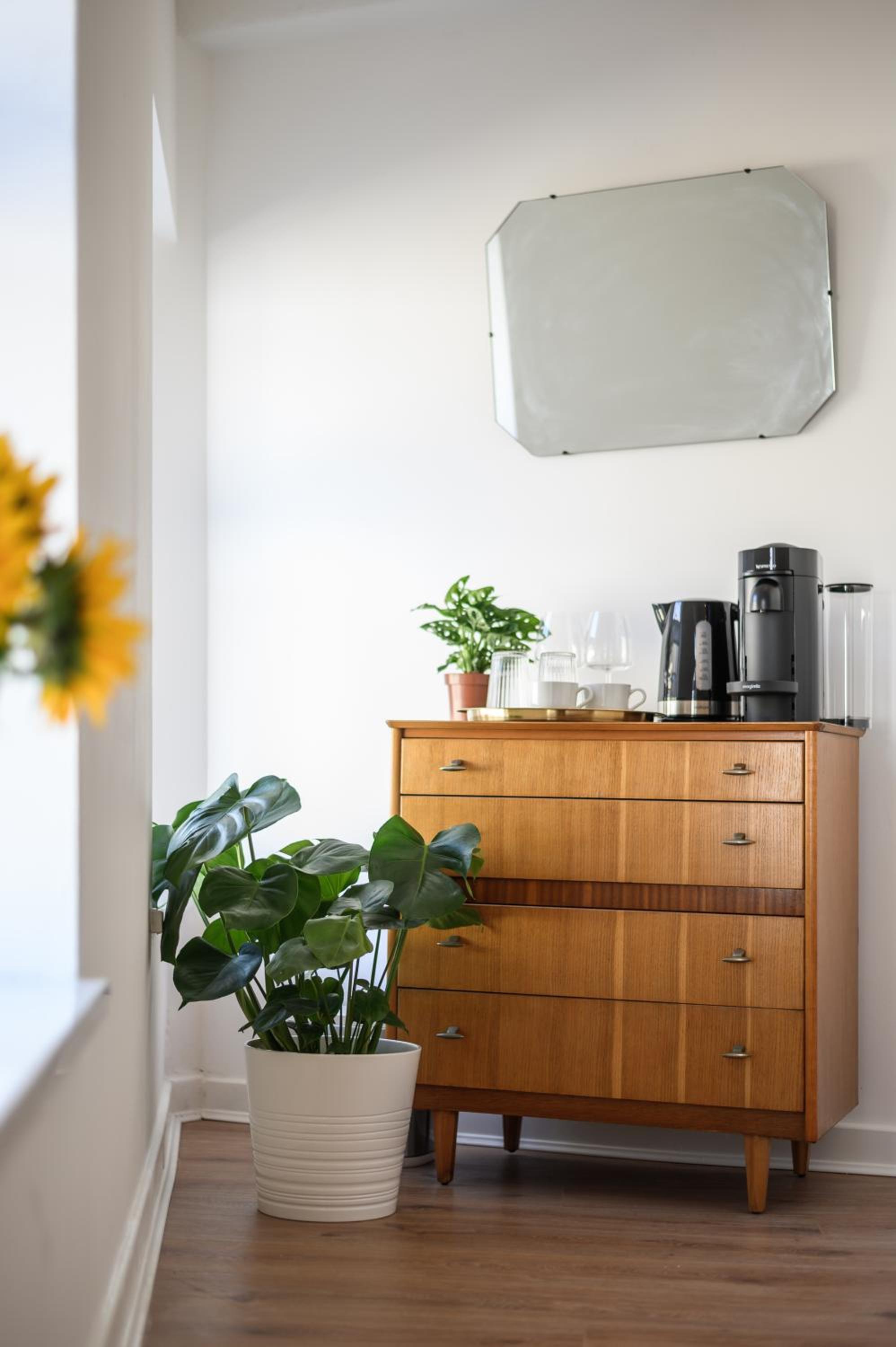 Neighbourhood Bedrooms