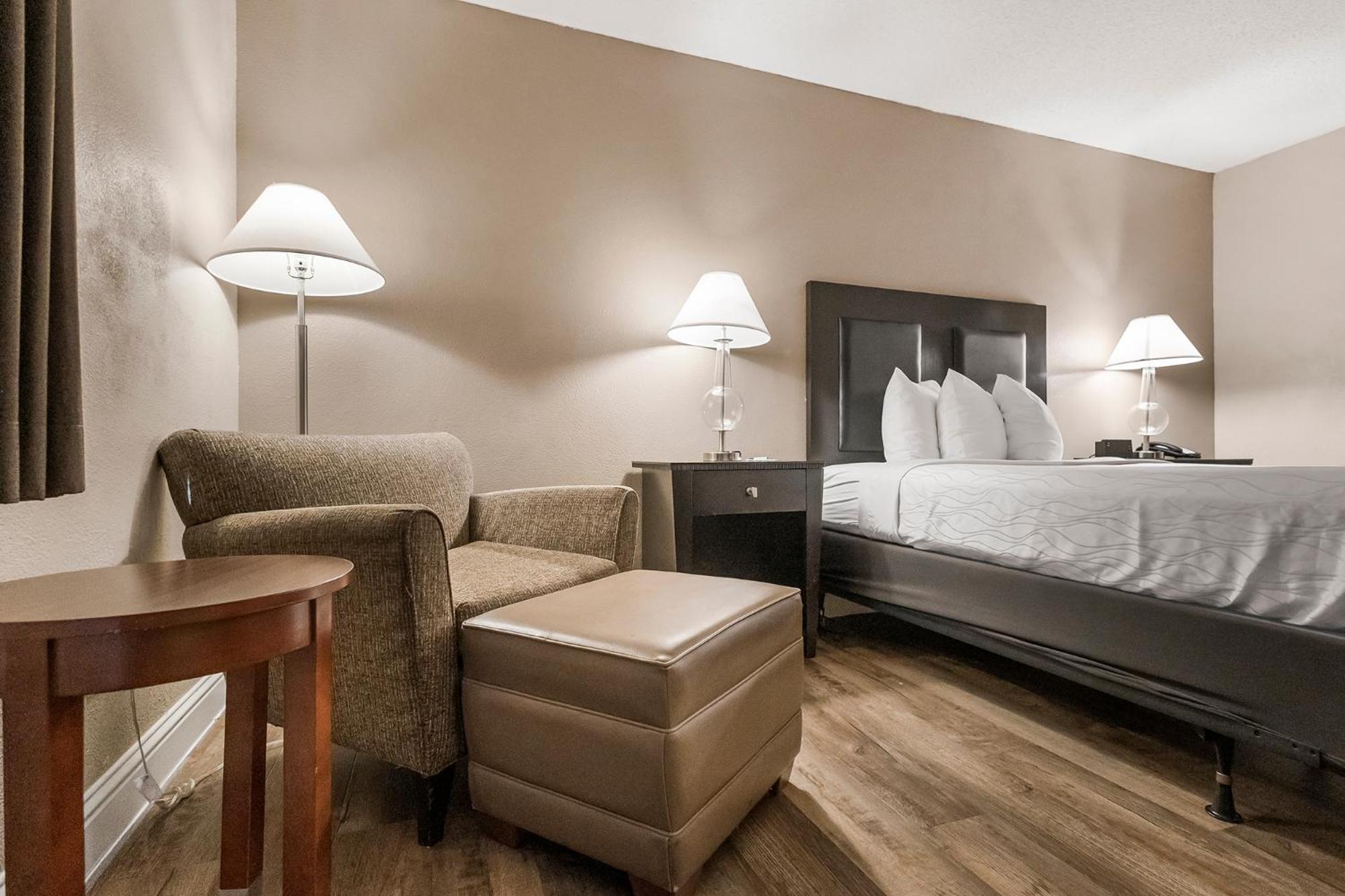 Yuba City Vacations - Sutter Inn - Property Image 14