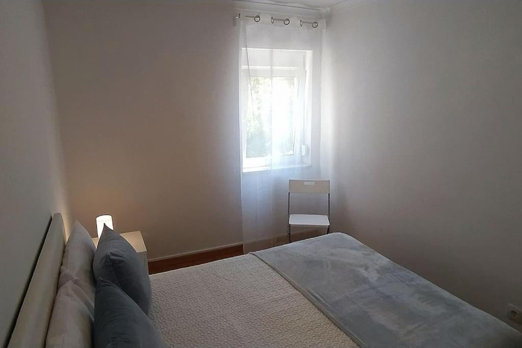 Lisboa/City/Sunny Apar/Metro/Airport/WiFi/Air Cond view 2