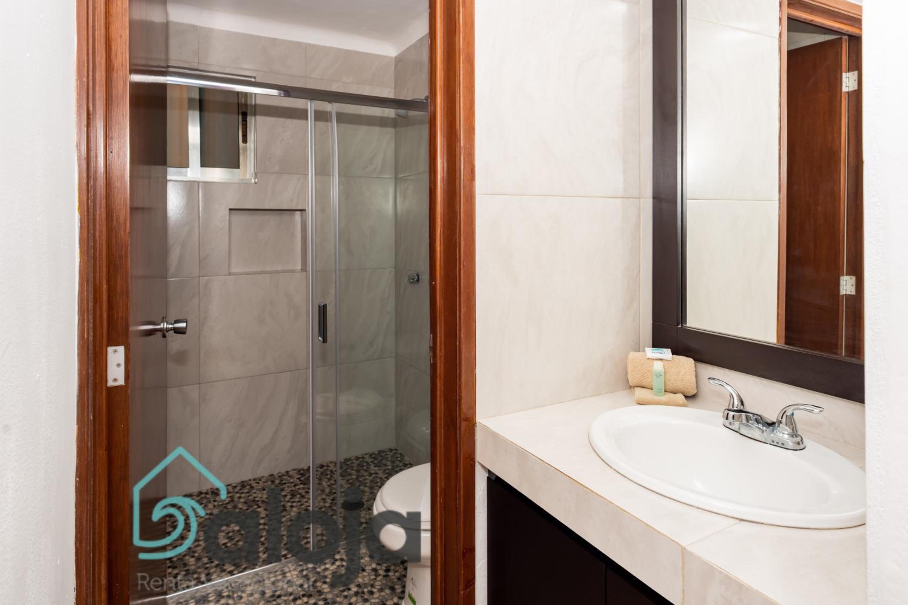 Apartamento amplio en zona ideal a 5min de WALLMART