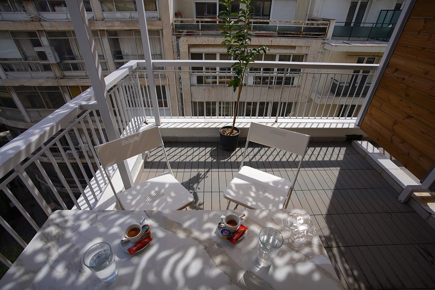 TiP - ToP Suites