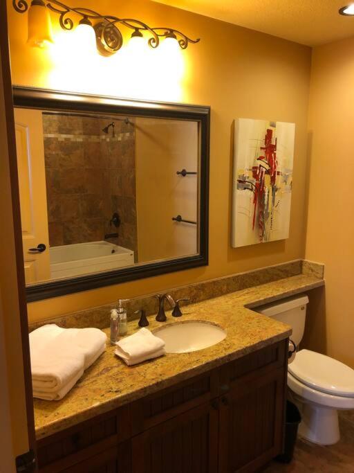 3 BR Lake Okanagan Resort, West Kelowna!