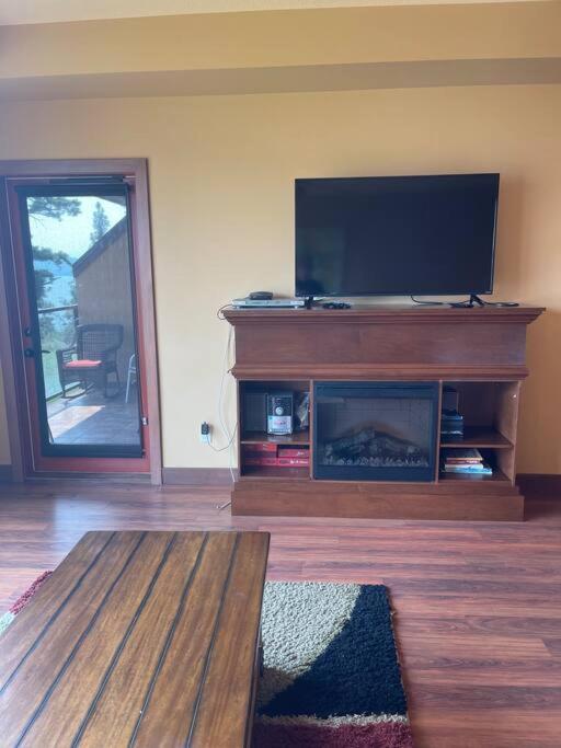 3 BR Lake Okanagan Resort, West Kelowna!