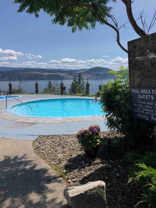 3 BR Lake Okanagan Resort, West Kelowna!