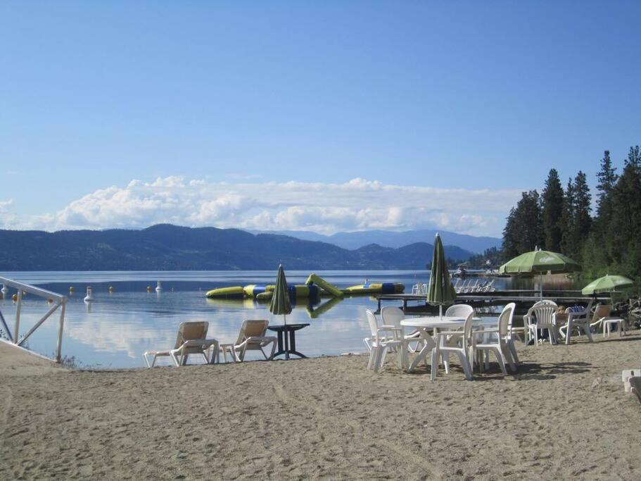 3 BR Lake Okanagan Resort, West Kelowna!