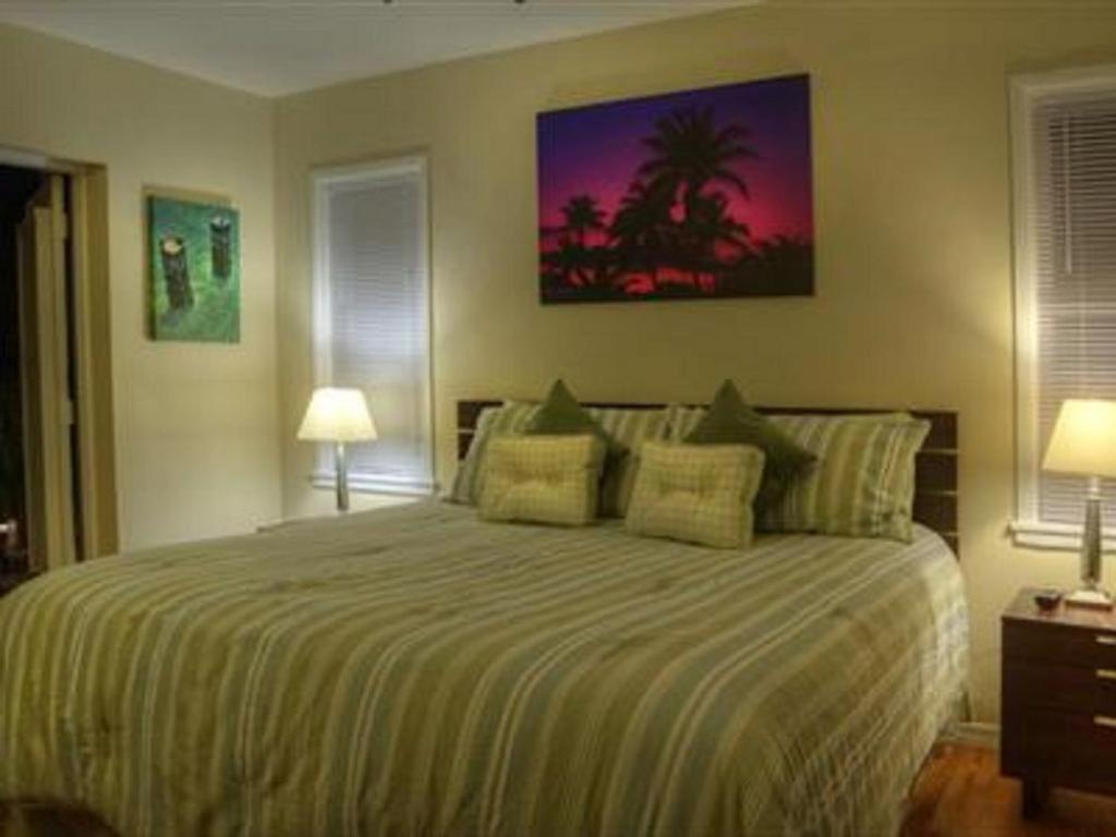 Suite Dreams Inn by the beach